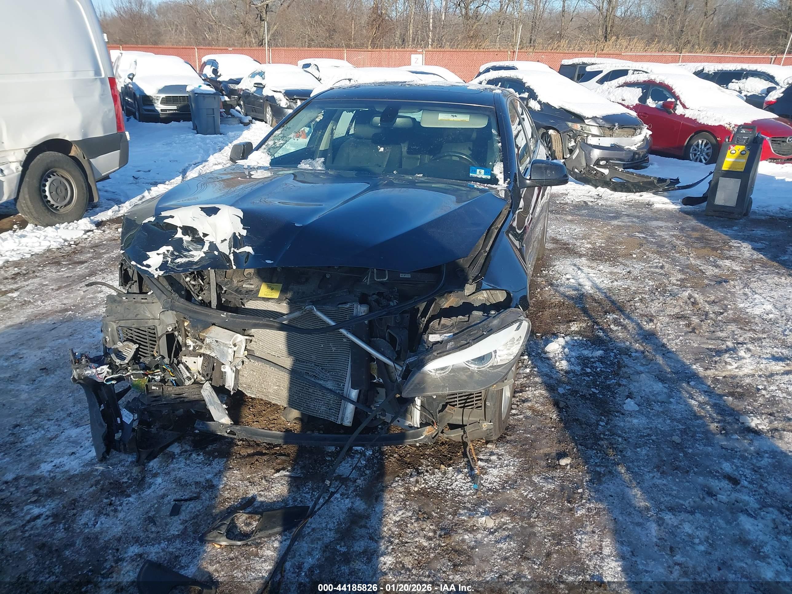 BMW 528I image 6