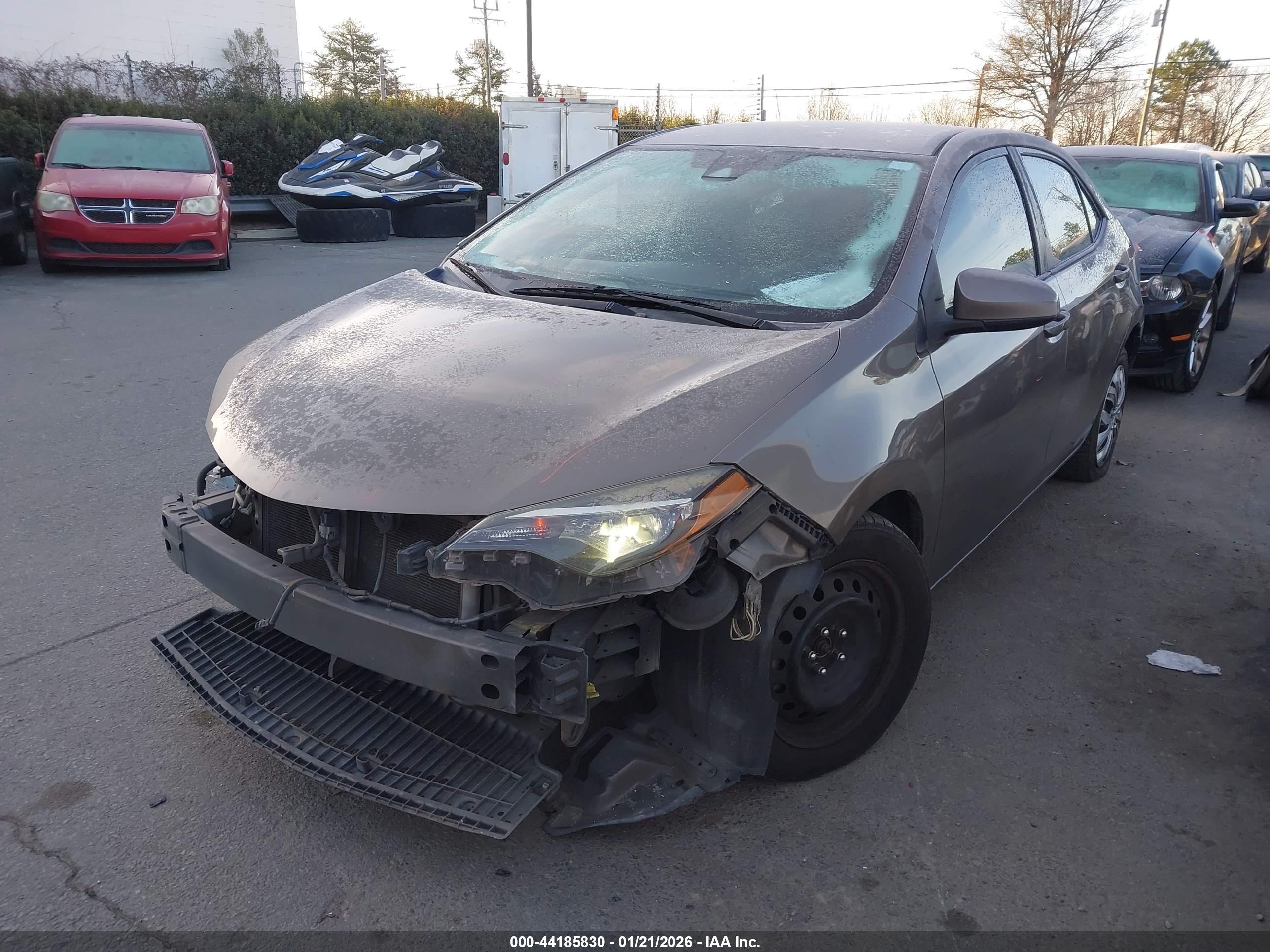 TOYOTA COROLLA image 2