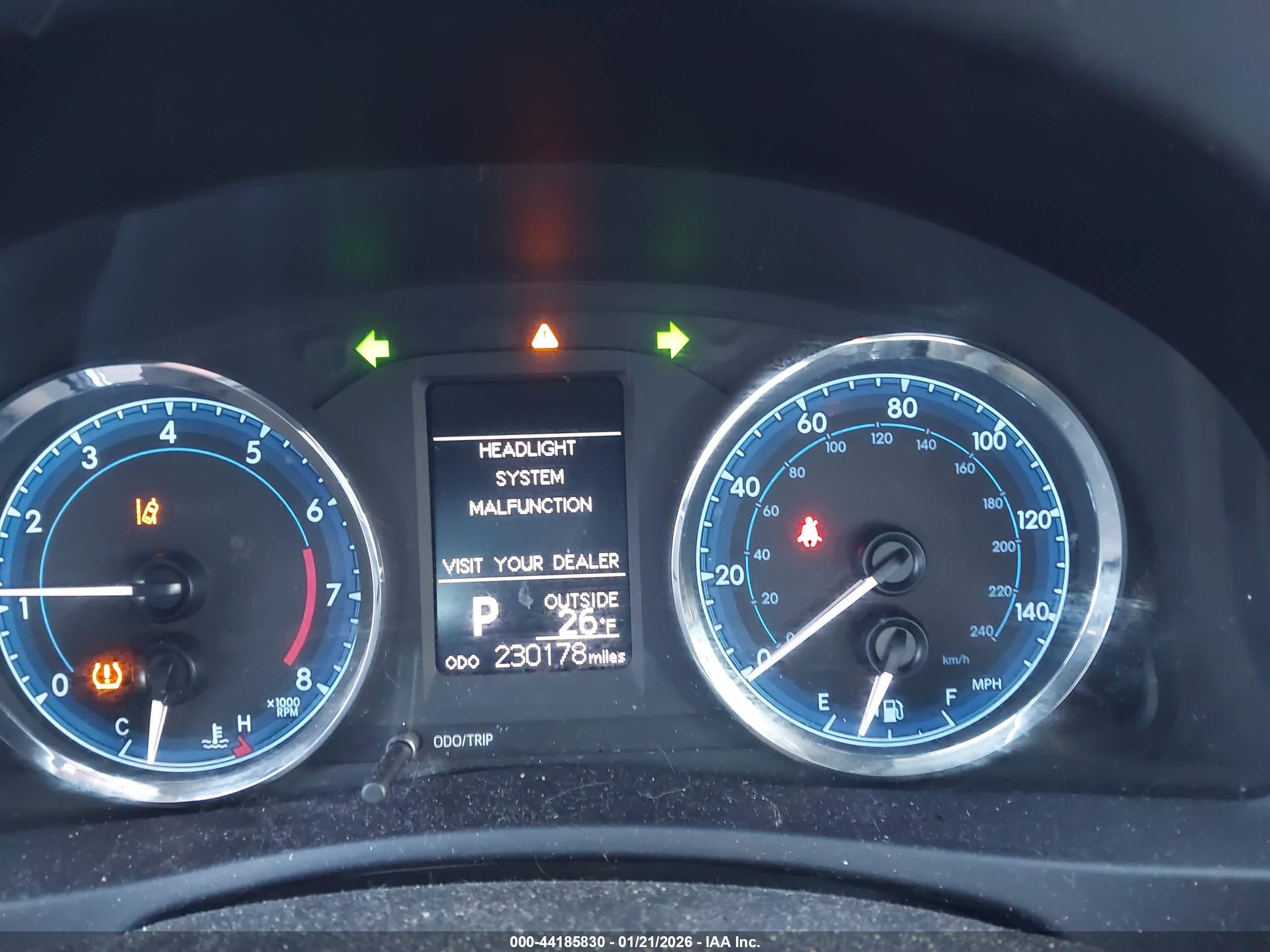 TOYOTA COROLLA image 7