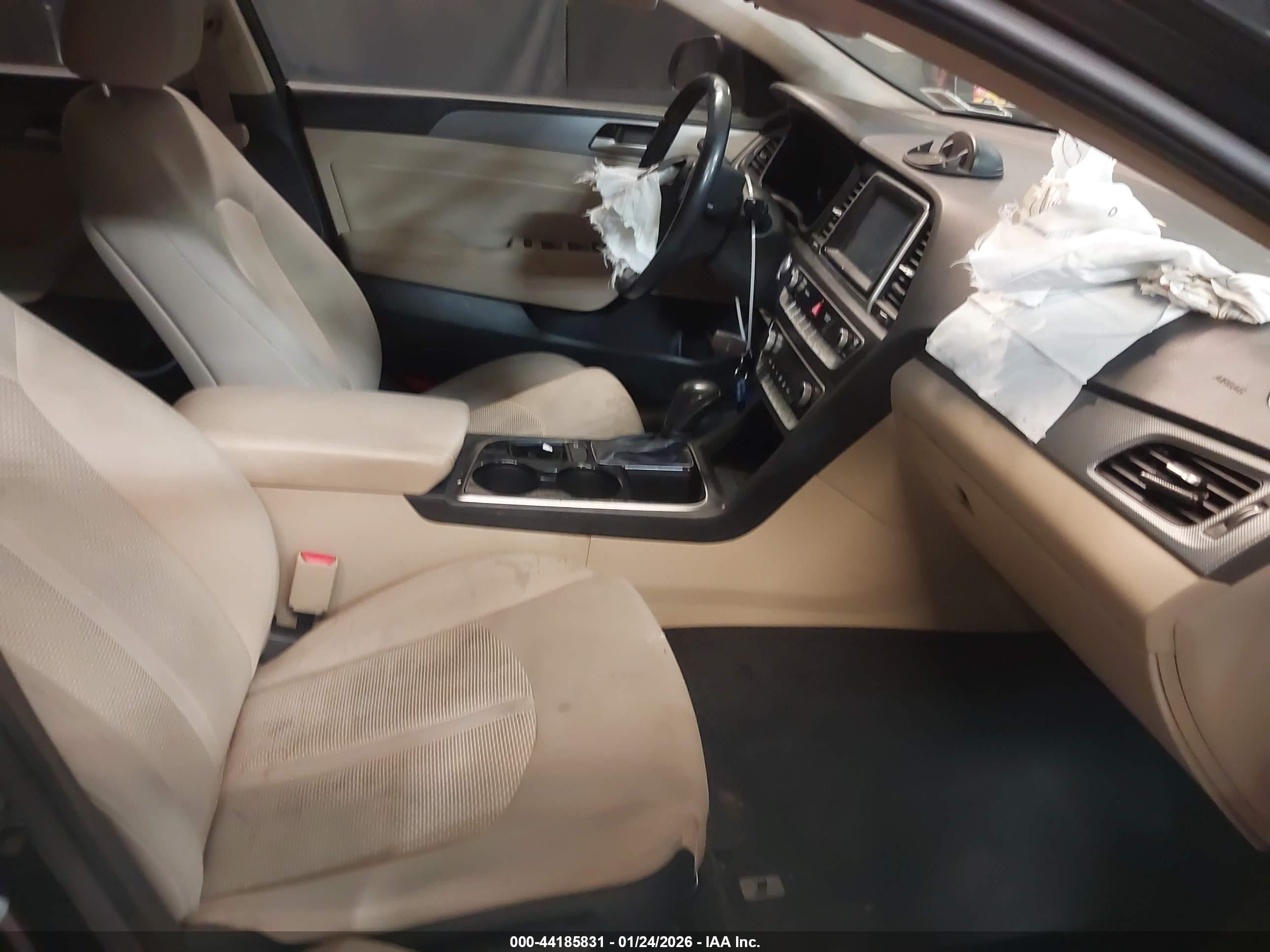 HYUNDAI SONATA image 5