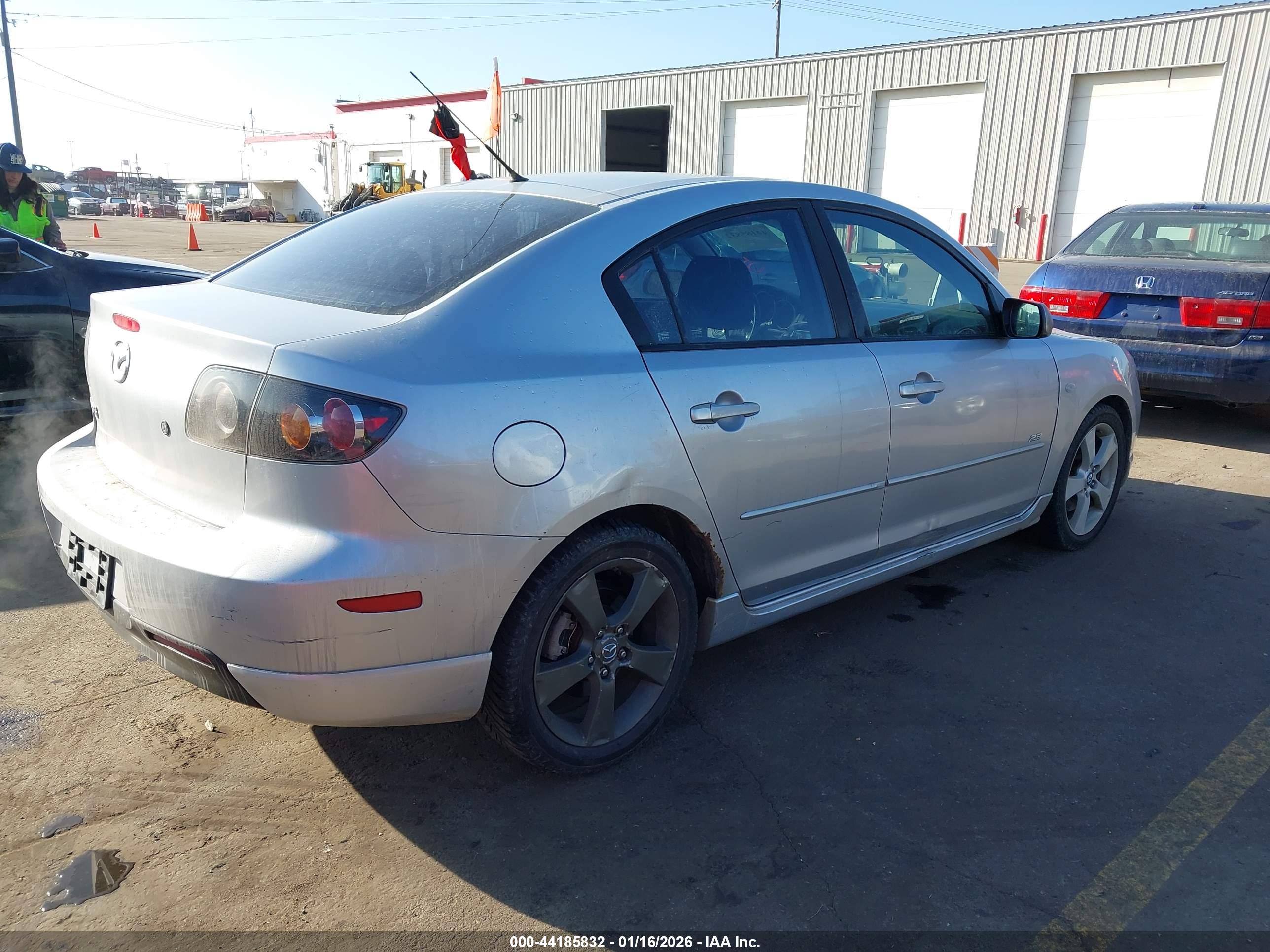 MAZDA MAZDA3 image 4