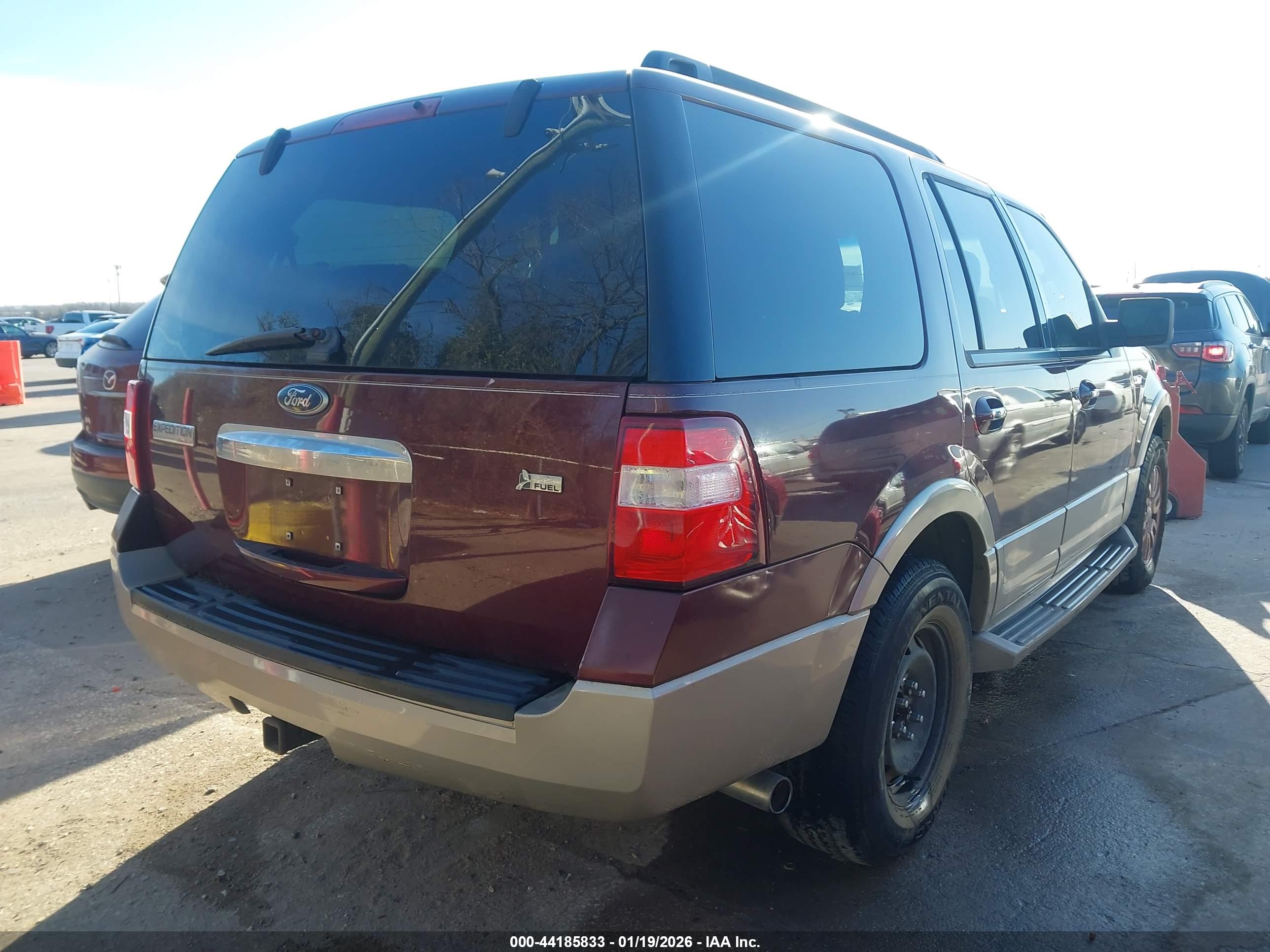 FORD EXPEDITION image 4