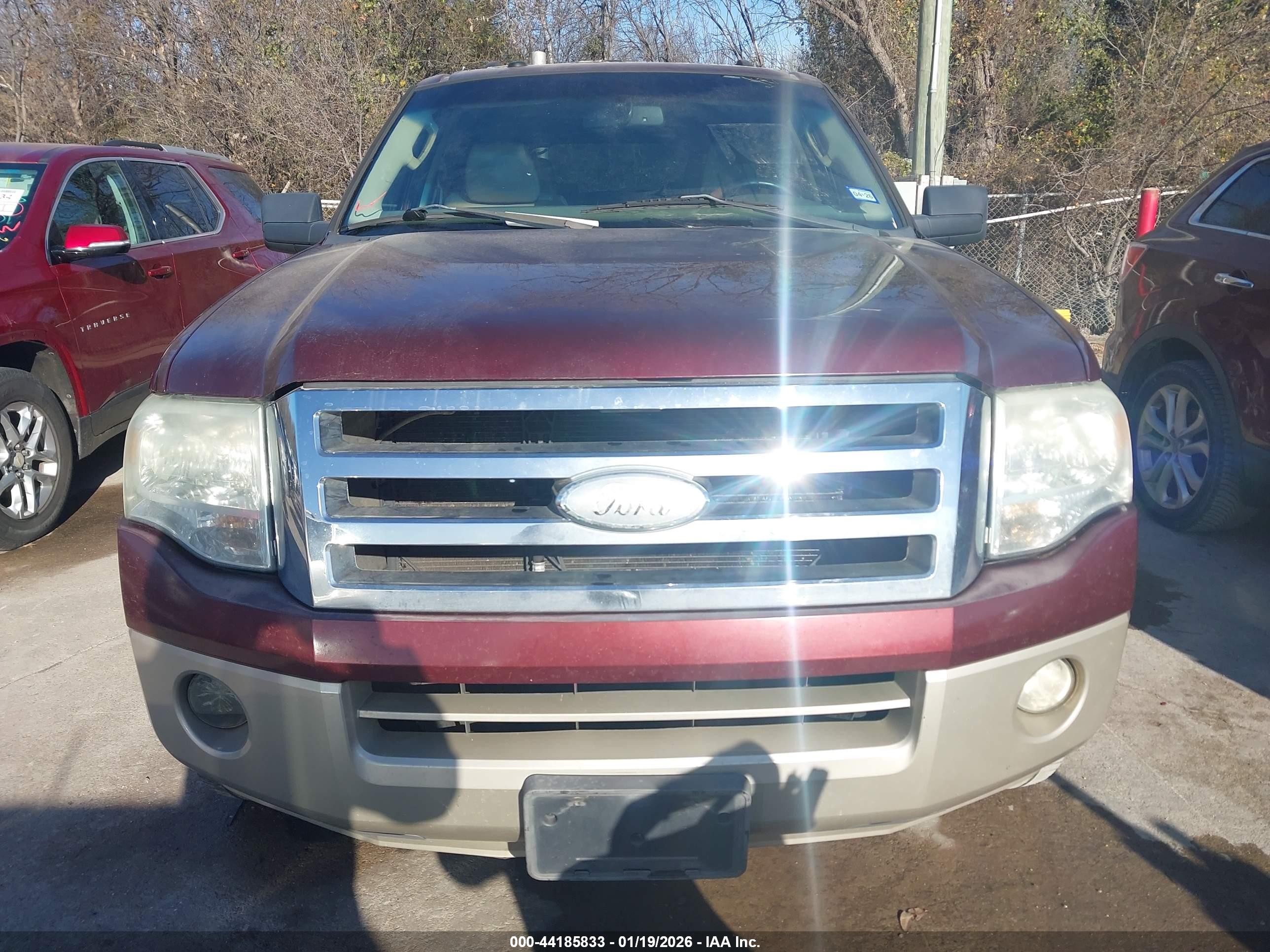 FORD EXPEDITION image 6