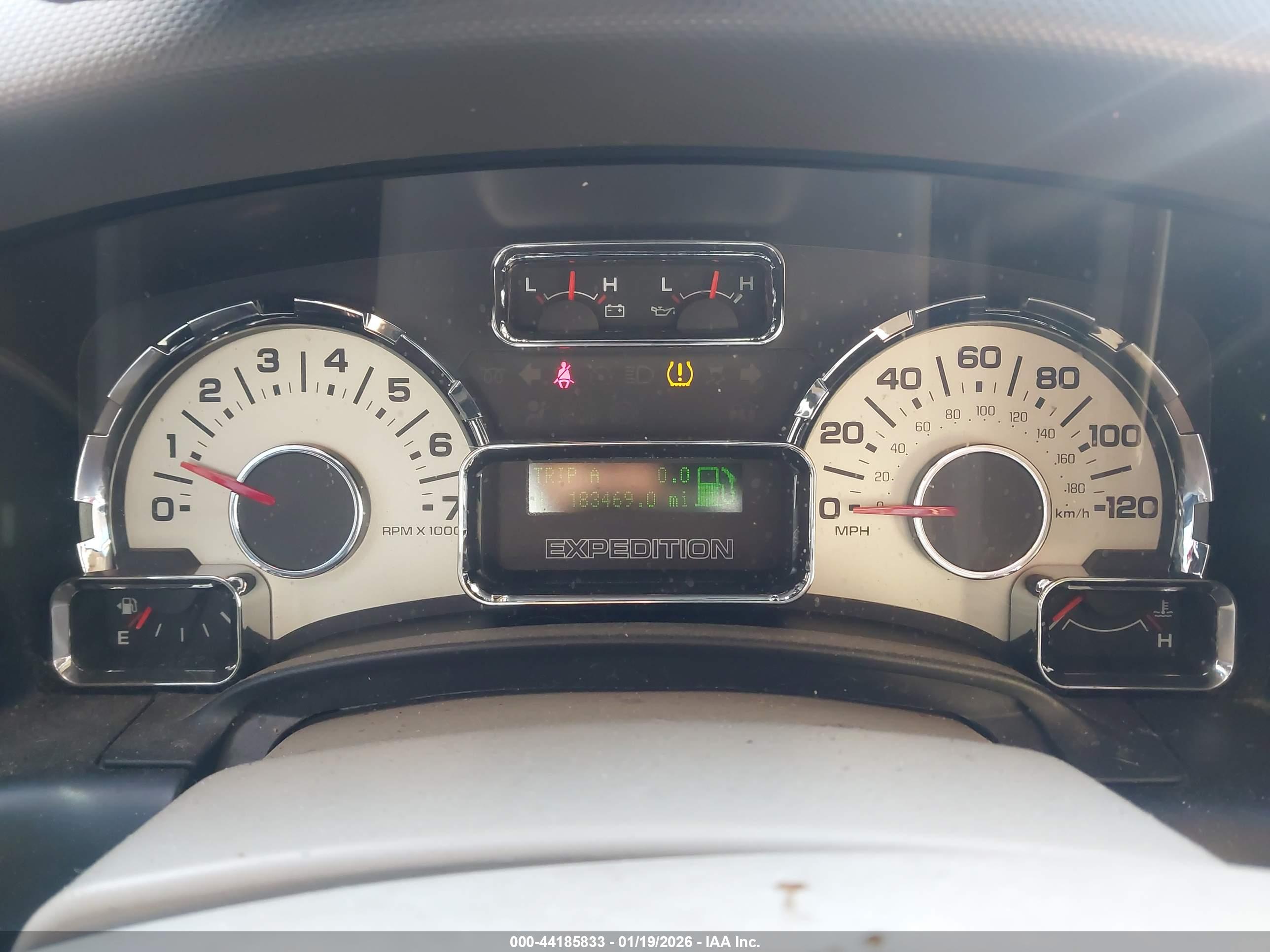 FORD EXPEDITION image 7