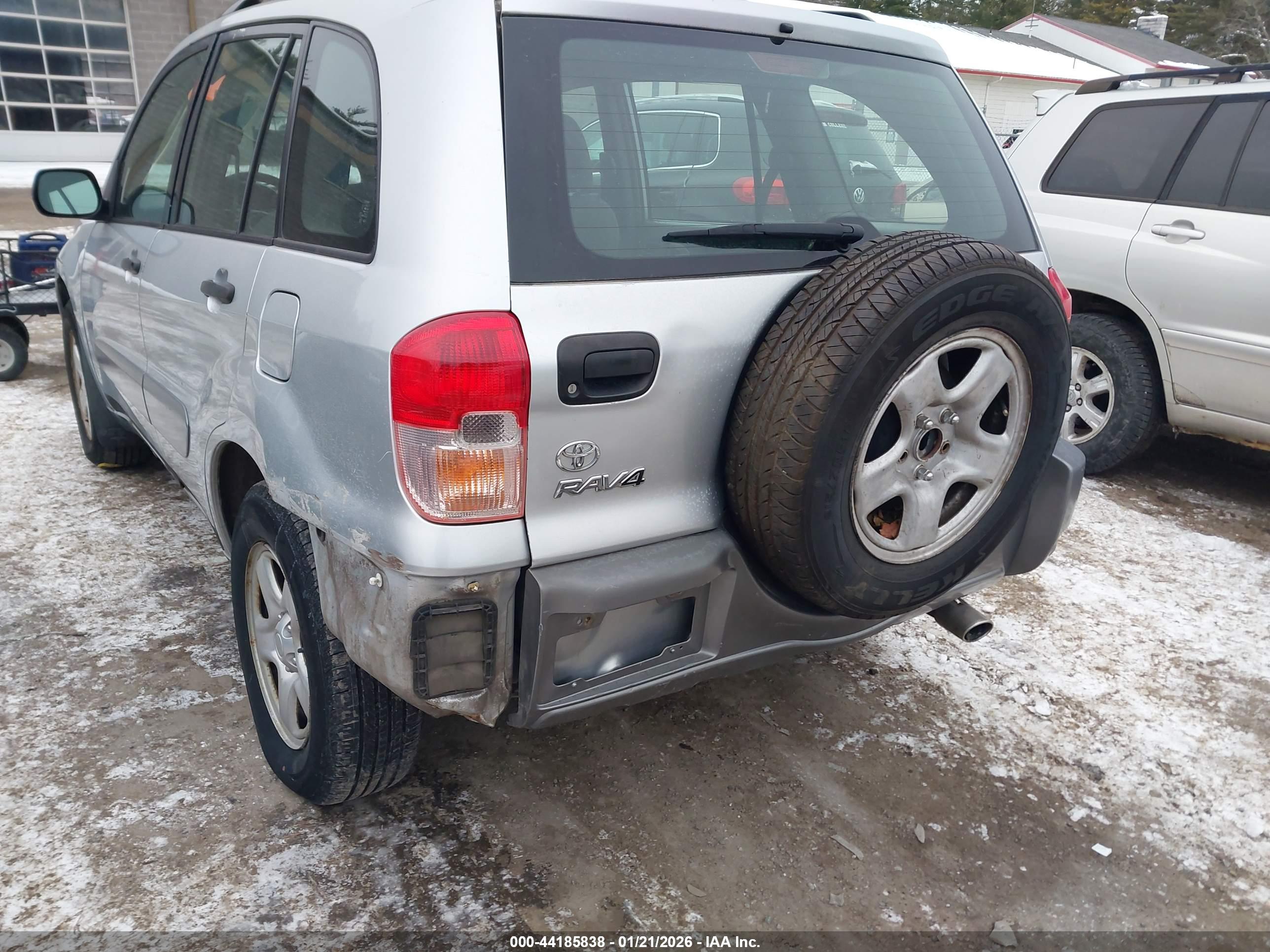 TOYOTA RAV4 image 6
