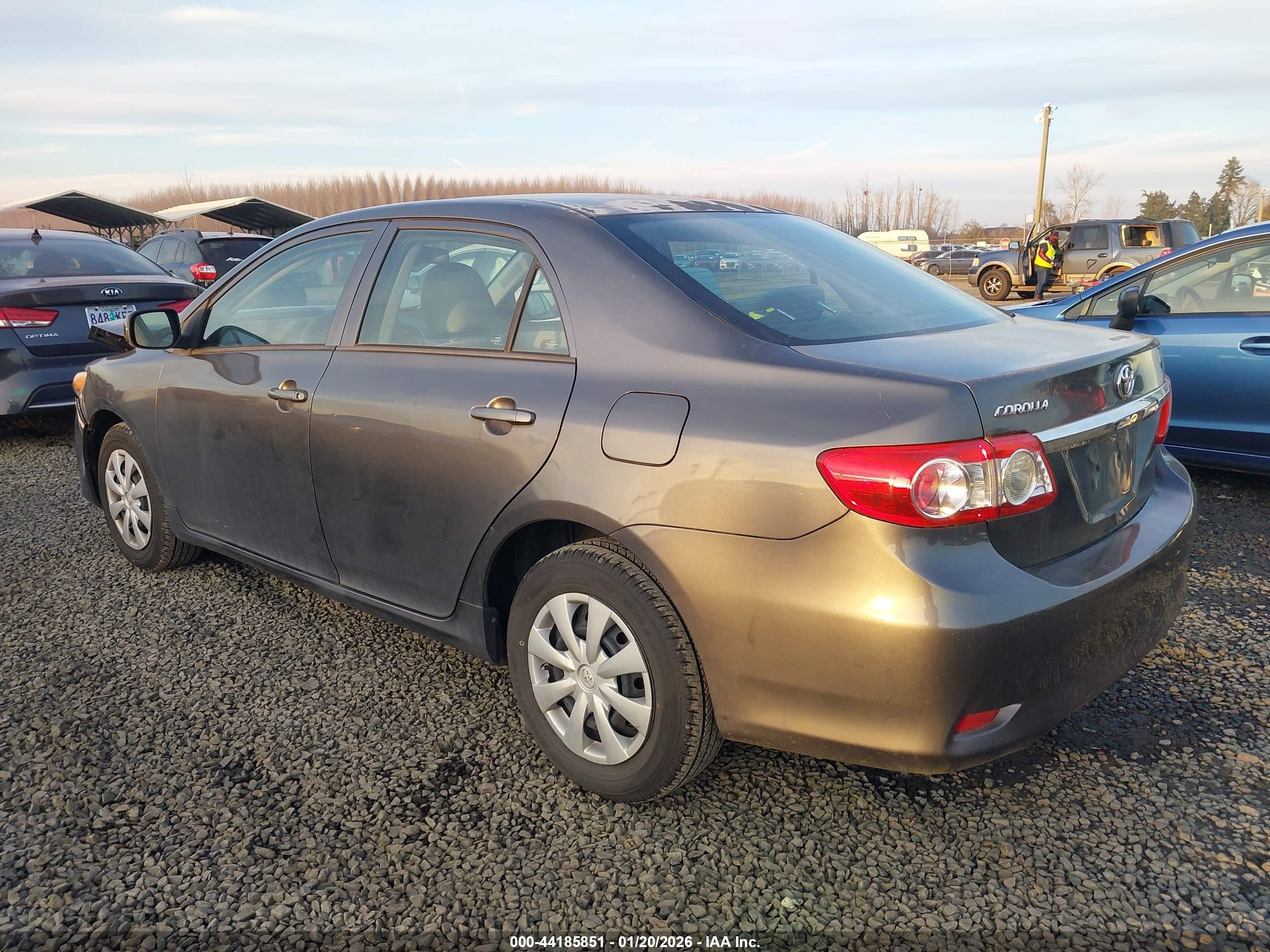 TOYOTA COROLLA image 3