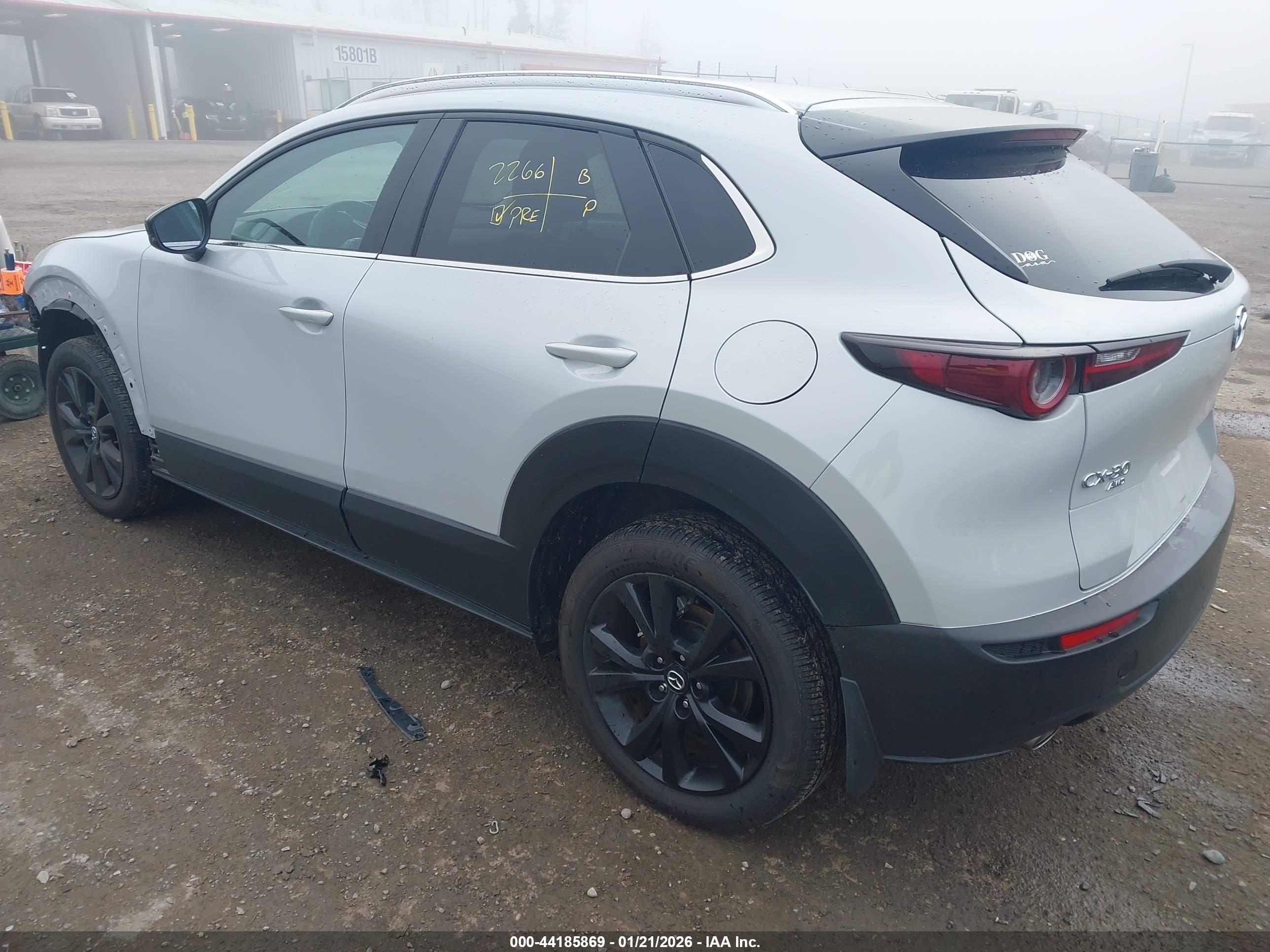 MAZDA CX-30 image 3