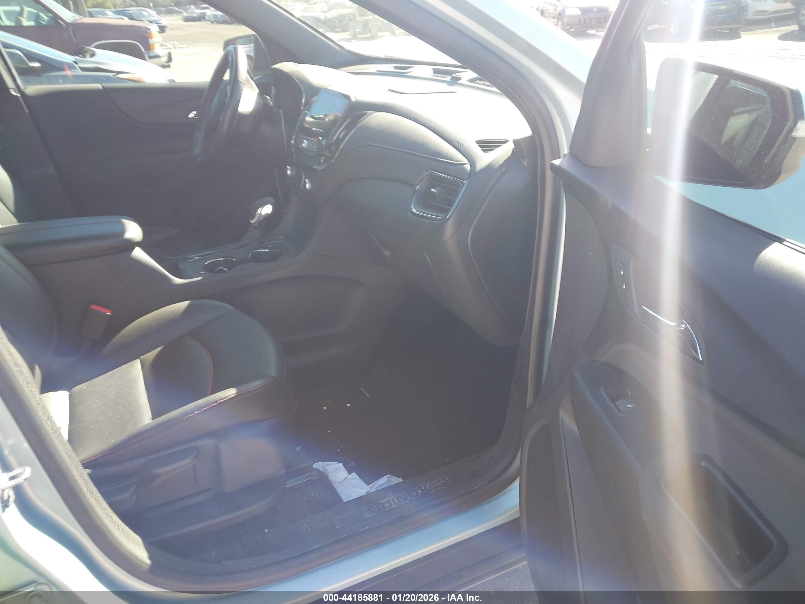 CHEVROLET EQUINOX image 5