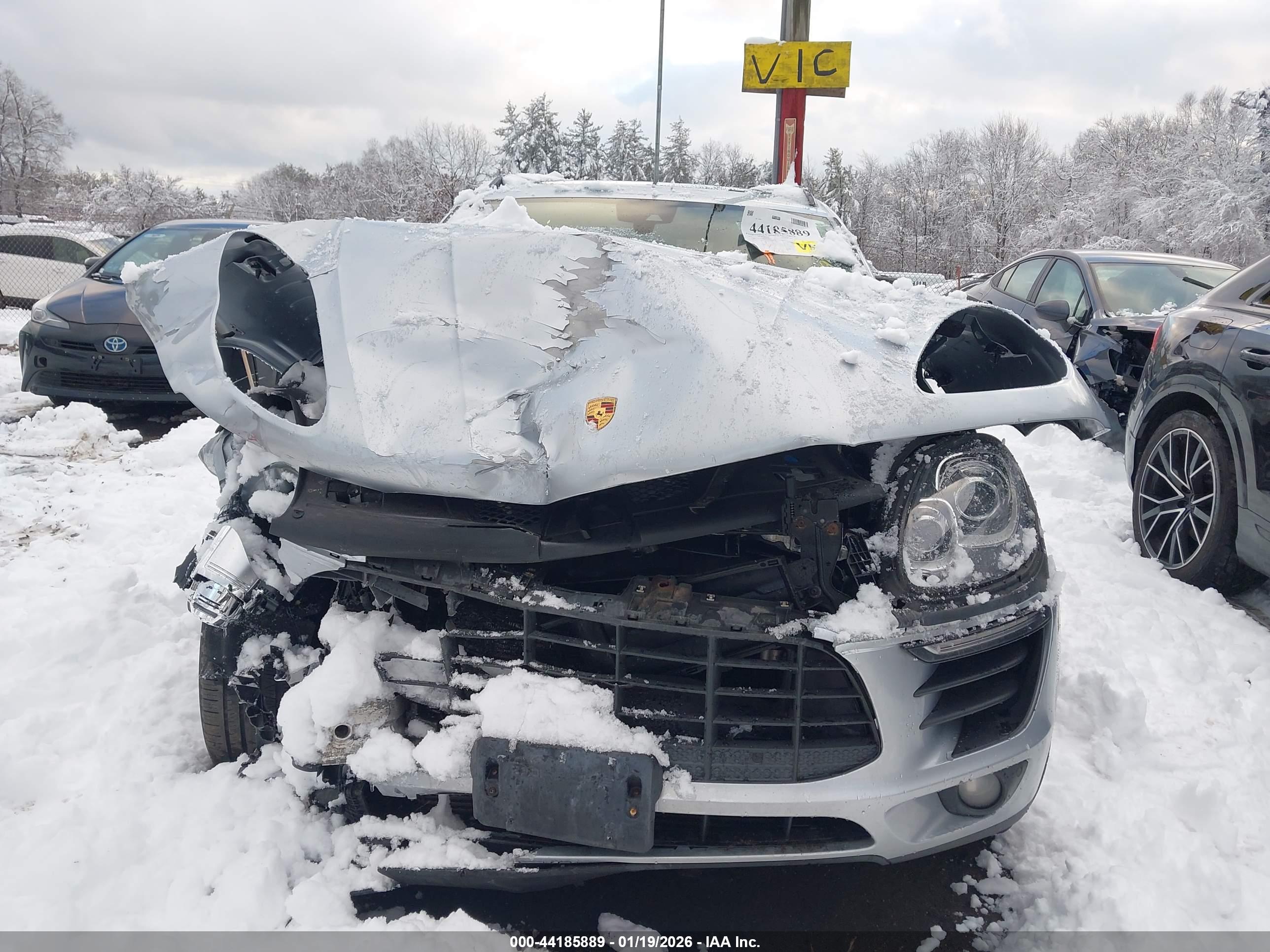 PORSCHE MACAN image 6