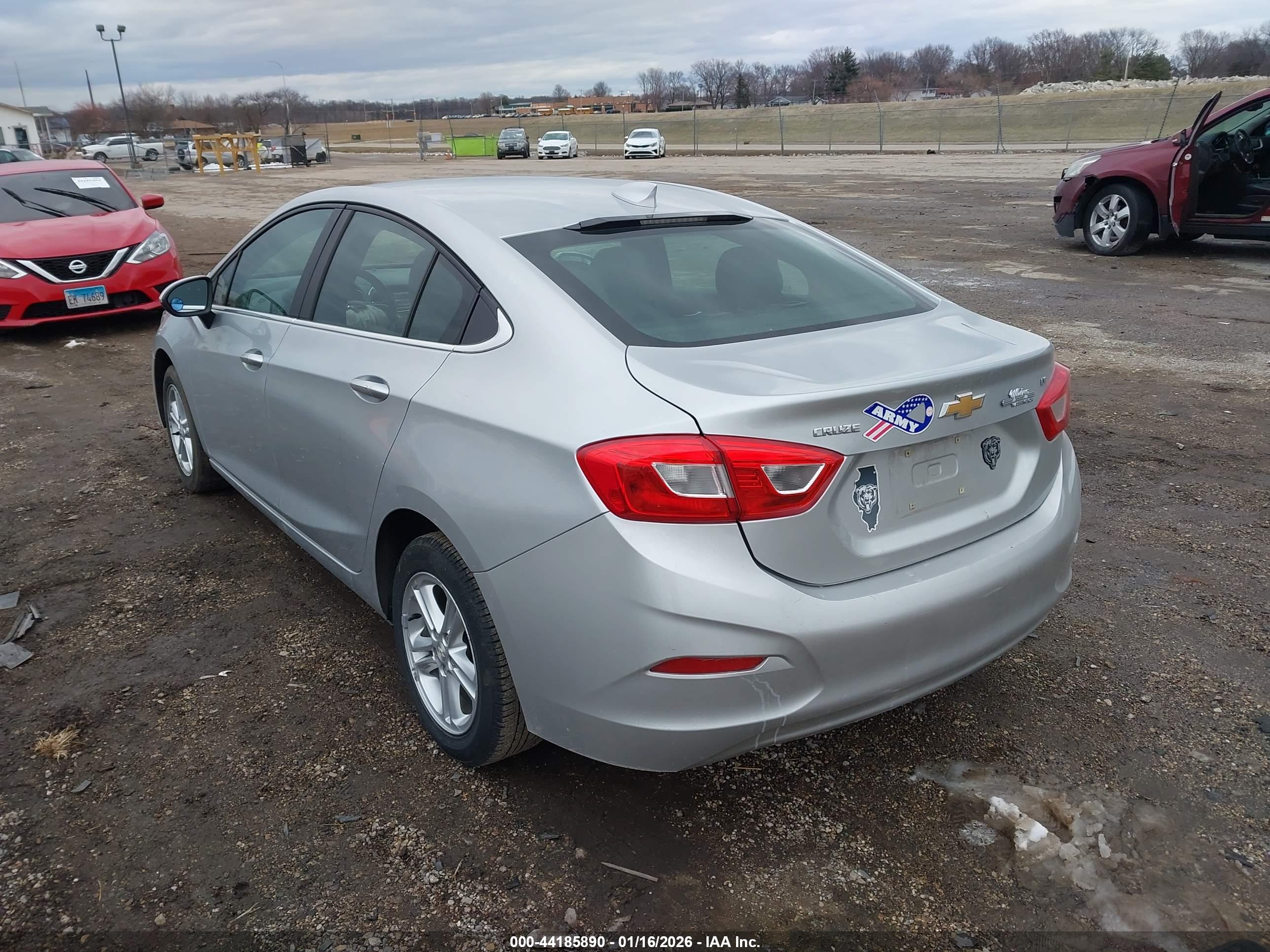 CHEVROLET CRUZE image 3