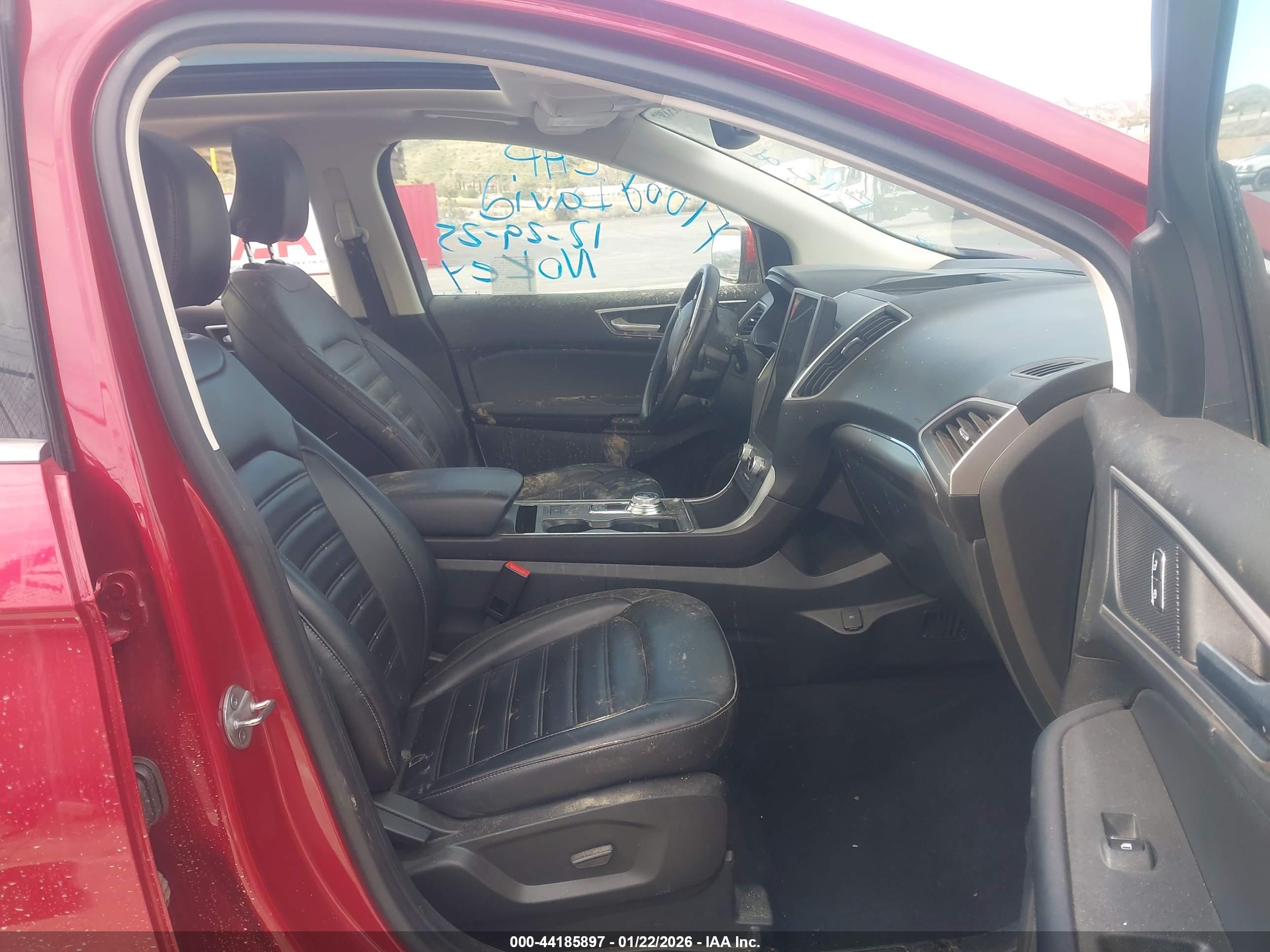 FORD EDGE image 5