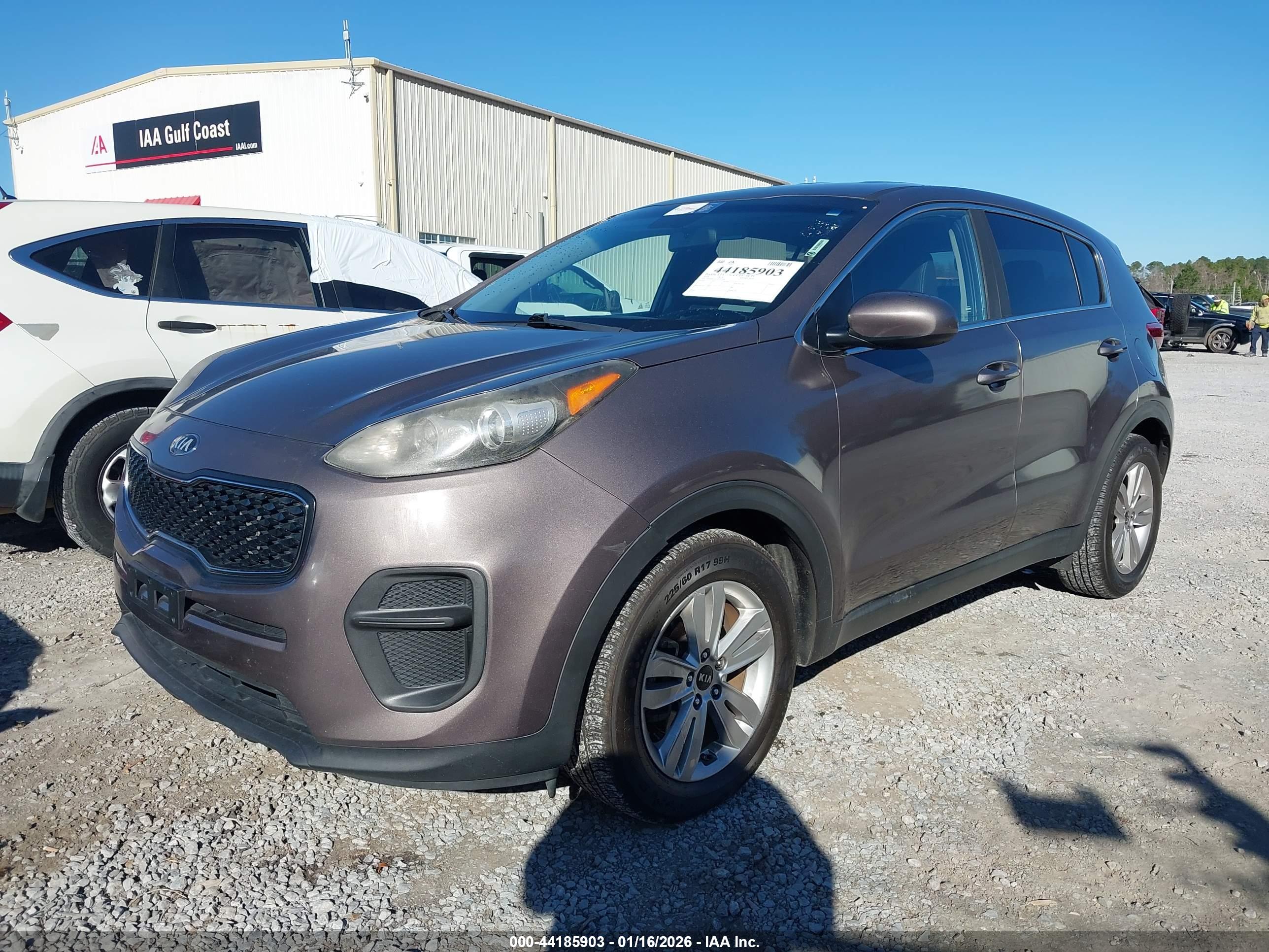 KIA SPORTAGE image 6