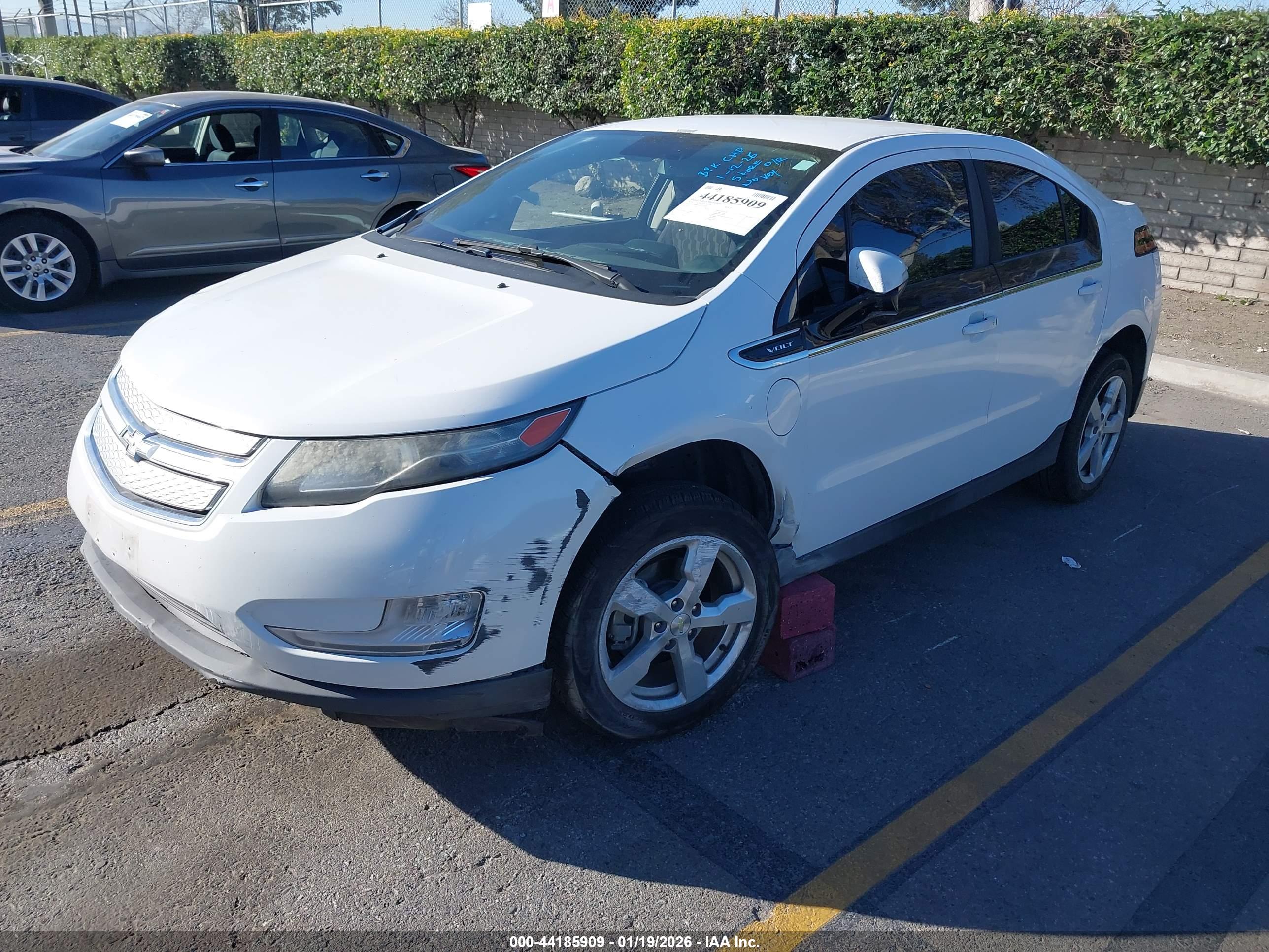 CHEVROLET VOLT image 2