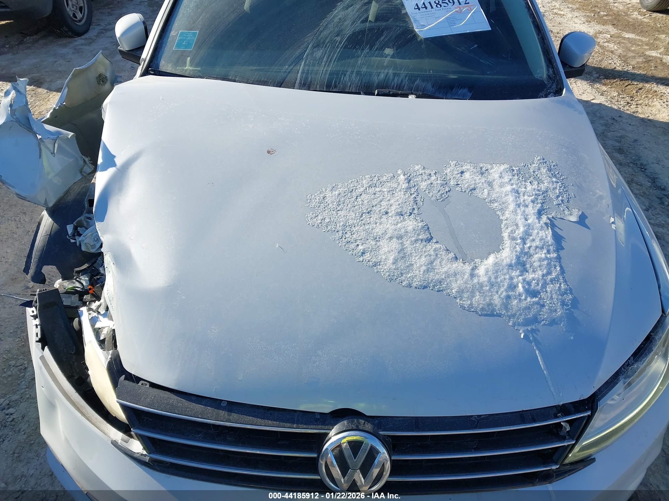 VOLKSWAGEN JETTA image 10