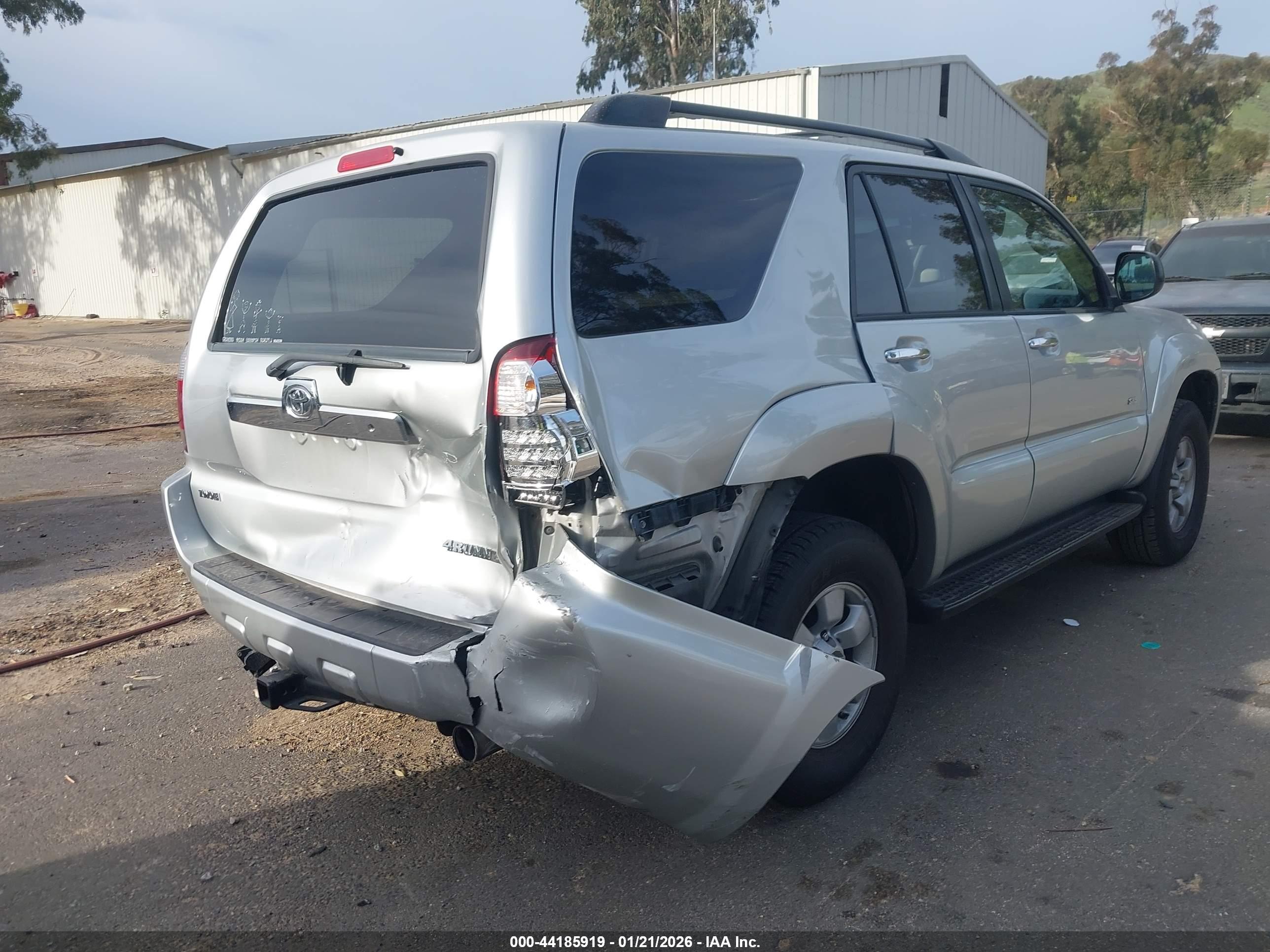 TOYOTA 4RUNNER image 4