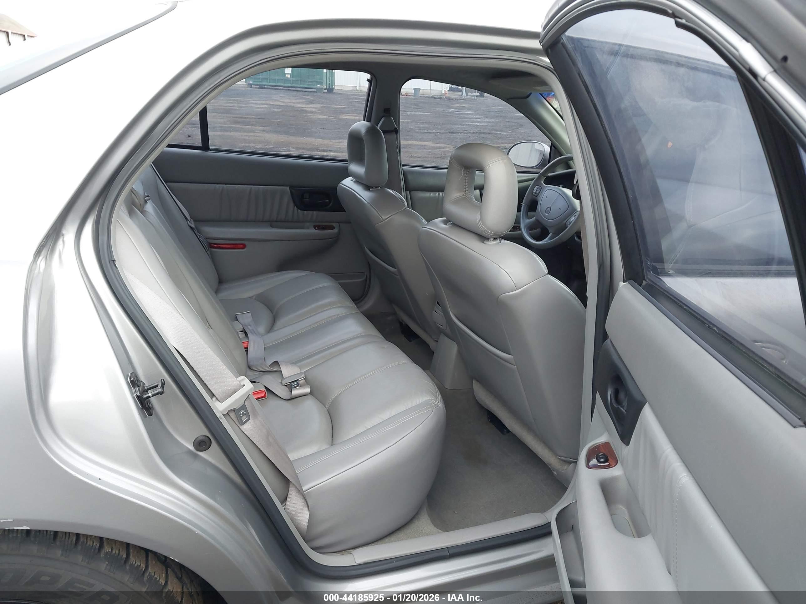 BUICK REGAL image 8