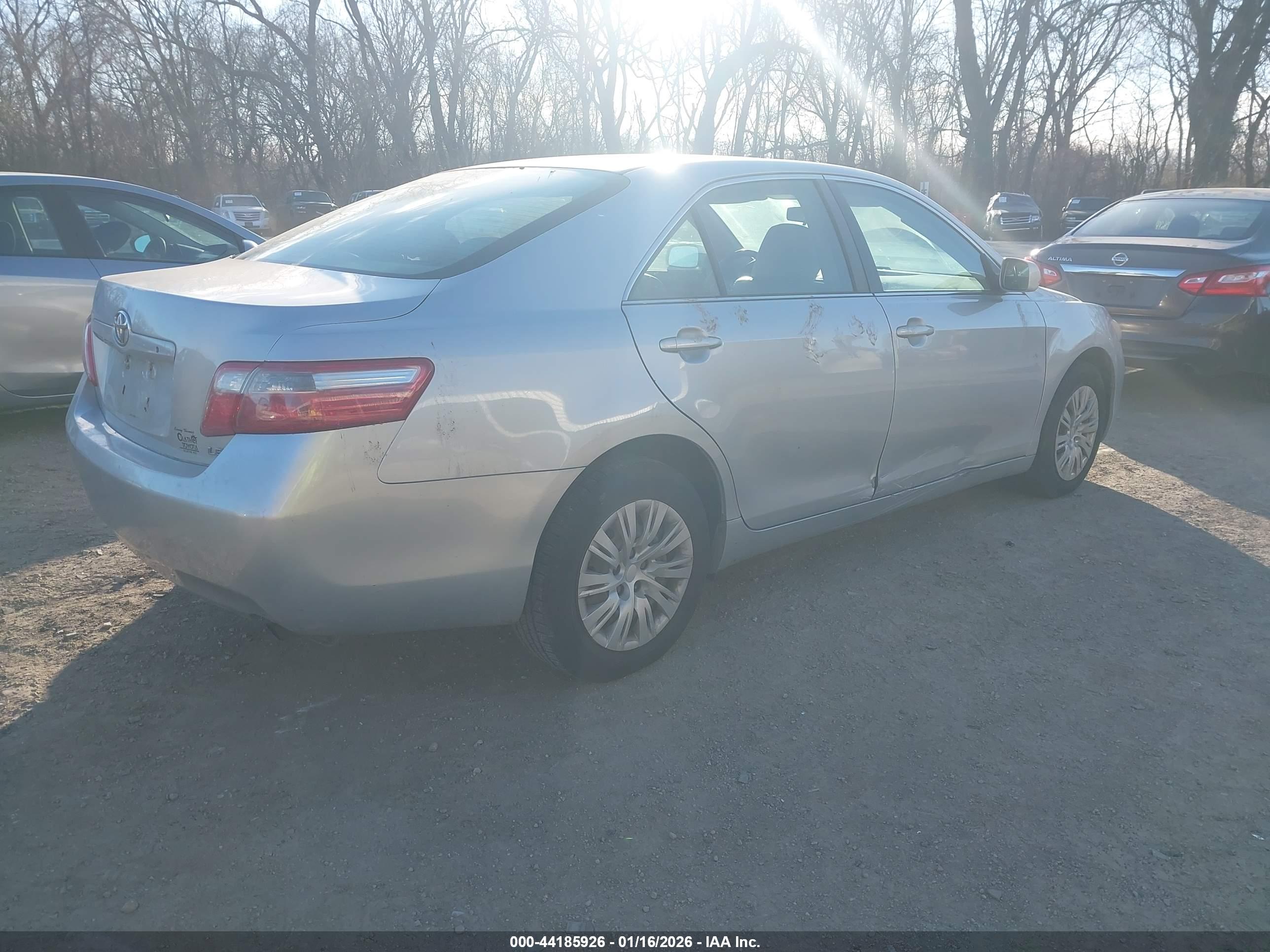 TOYOTA CAMRY image 4