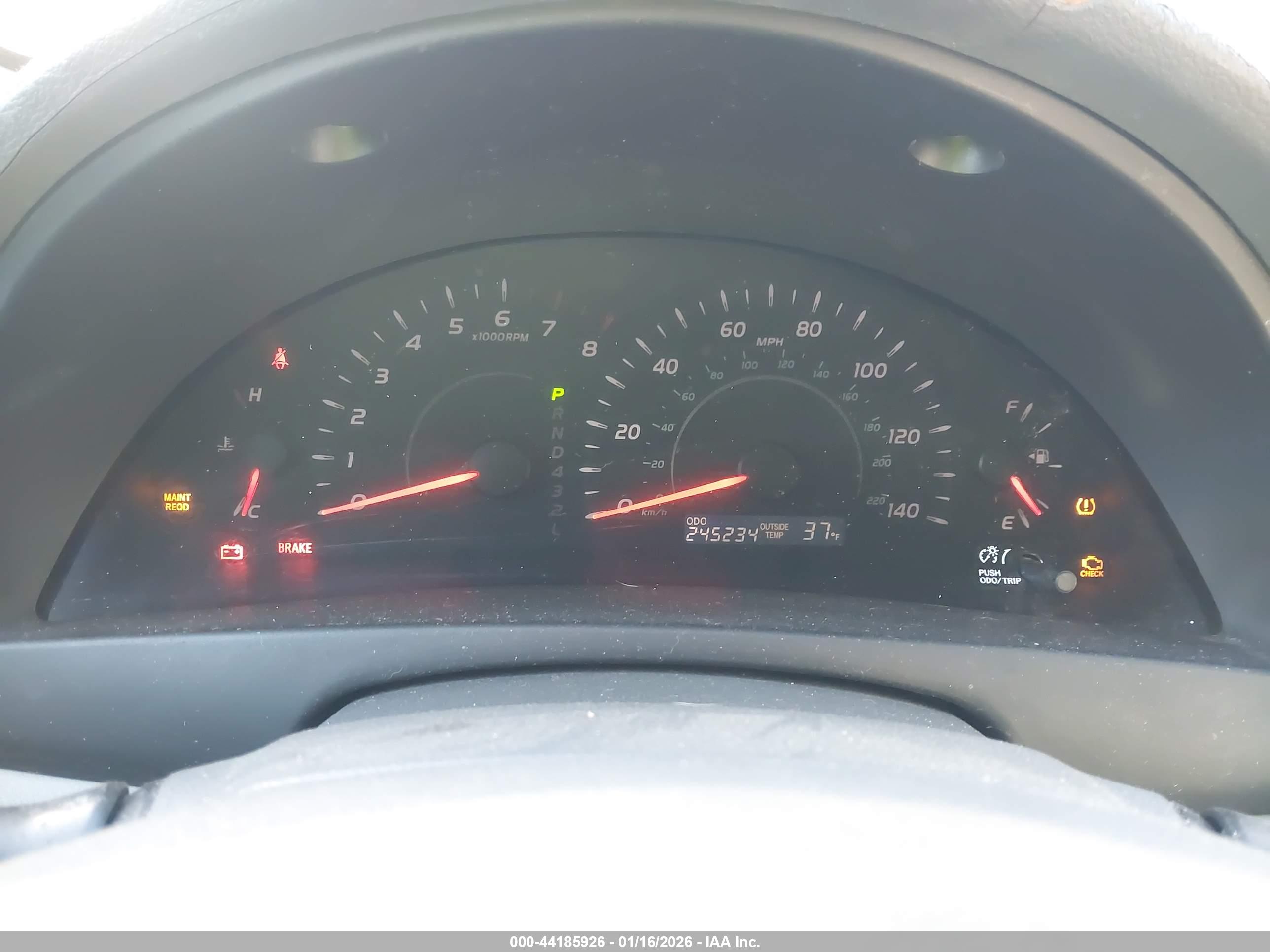 TOYOTA CAMRY image 7