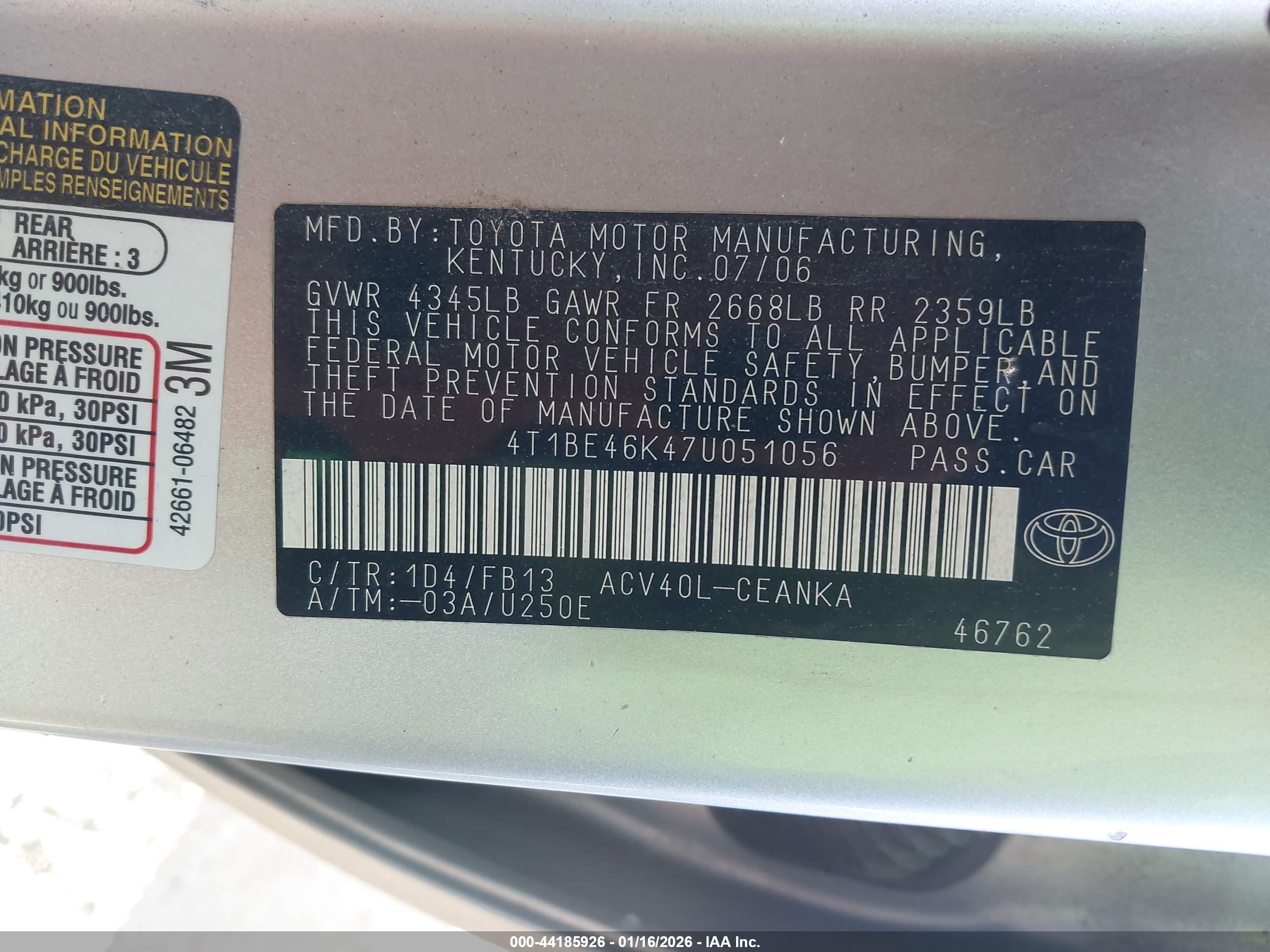 TOYOTA CAMRY image 9