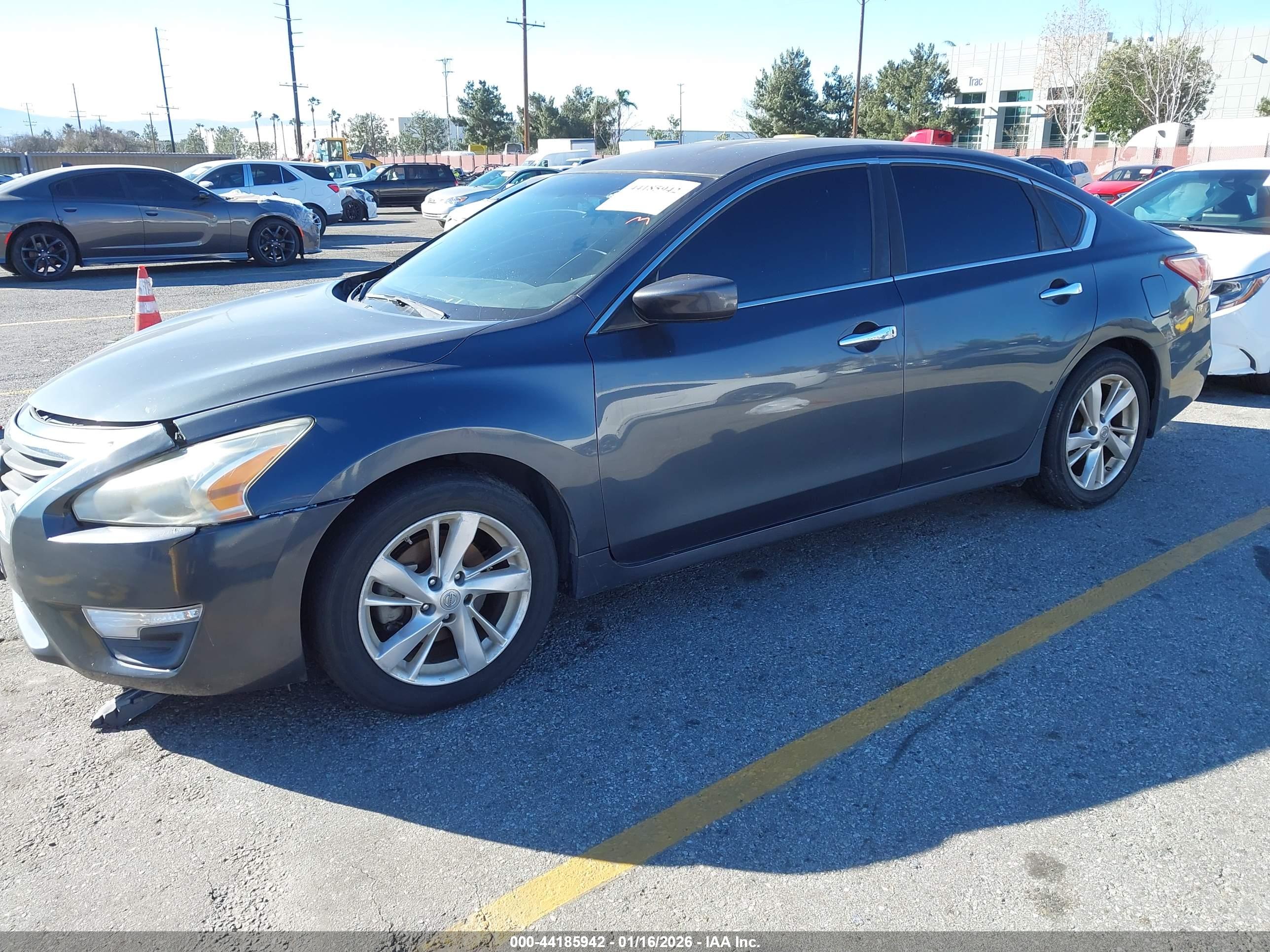 NISSAN ALTIMA image 2