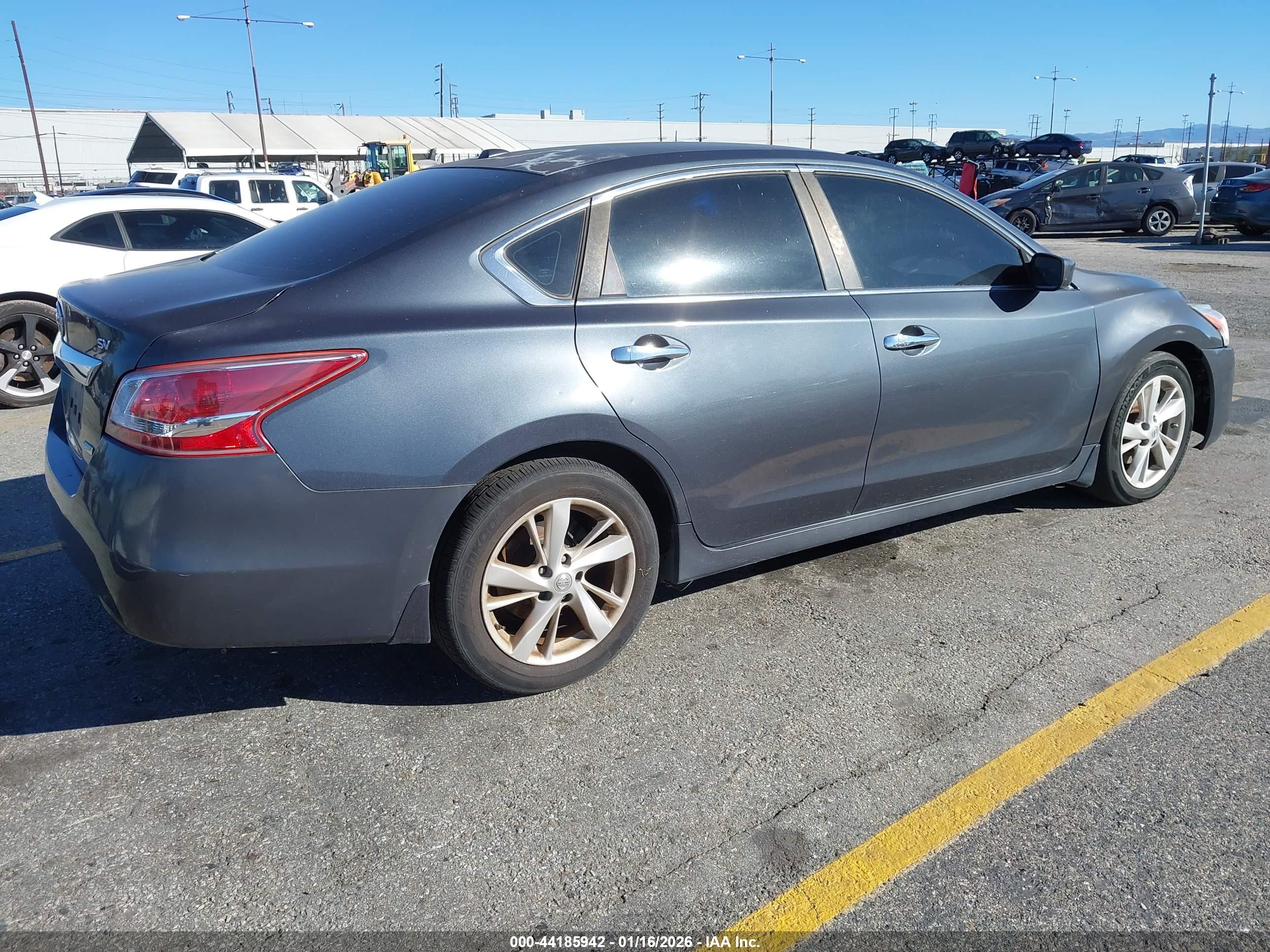 NISSAN ALTIMA image 4