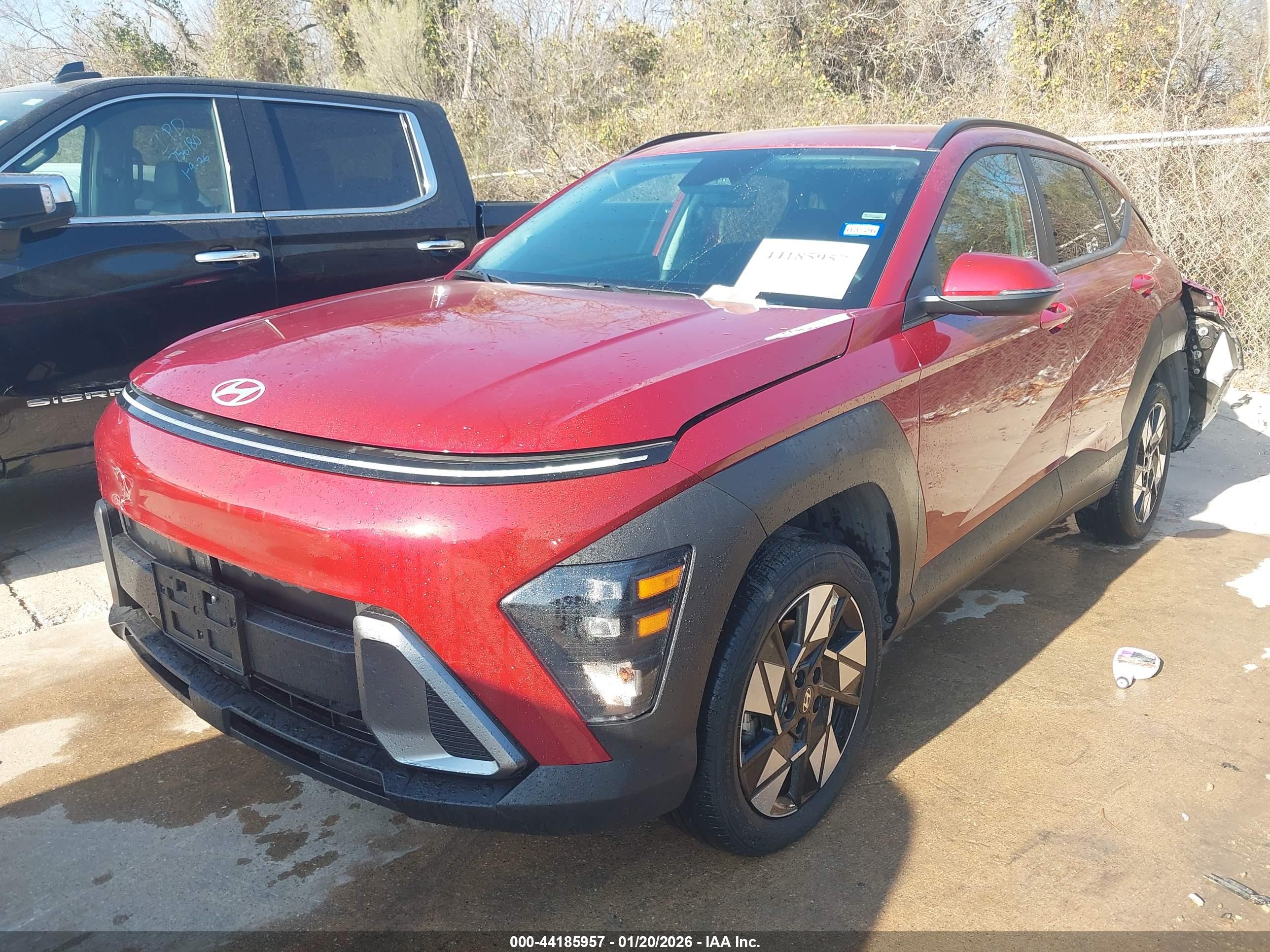 HYUNDAI KONA image 2