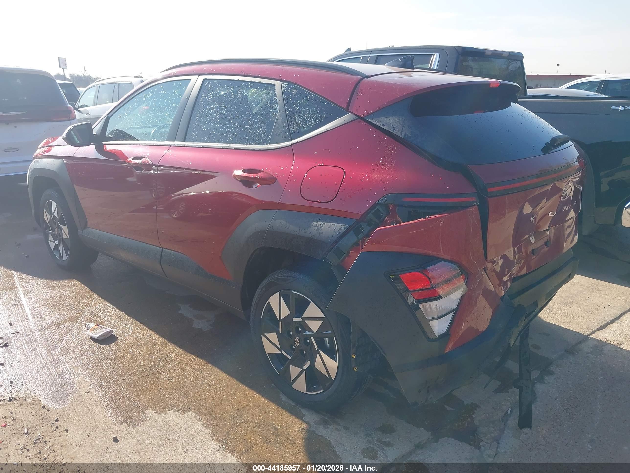 HYUNDAI KONA image 3