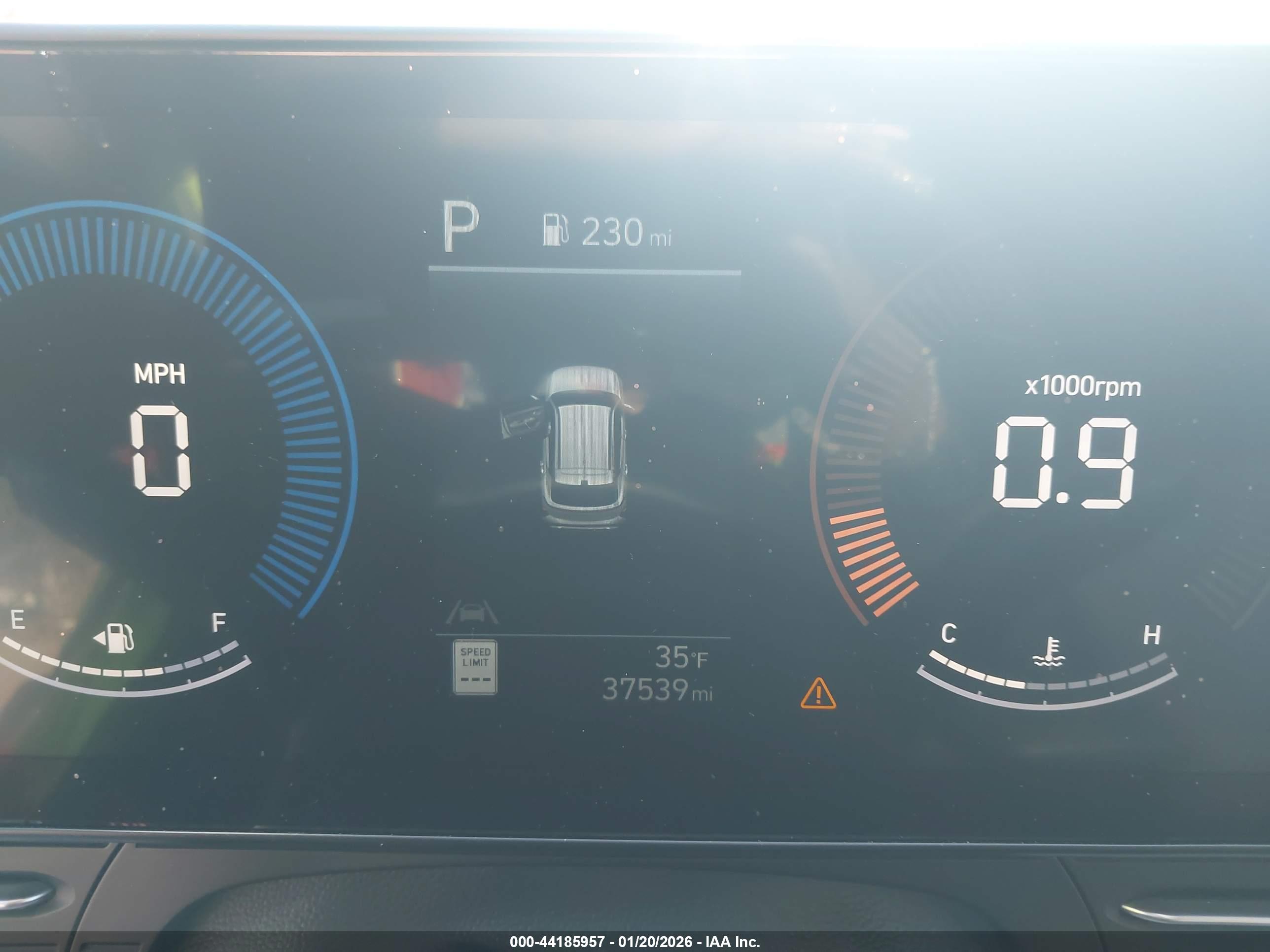 HYUNDAI KONA image 7