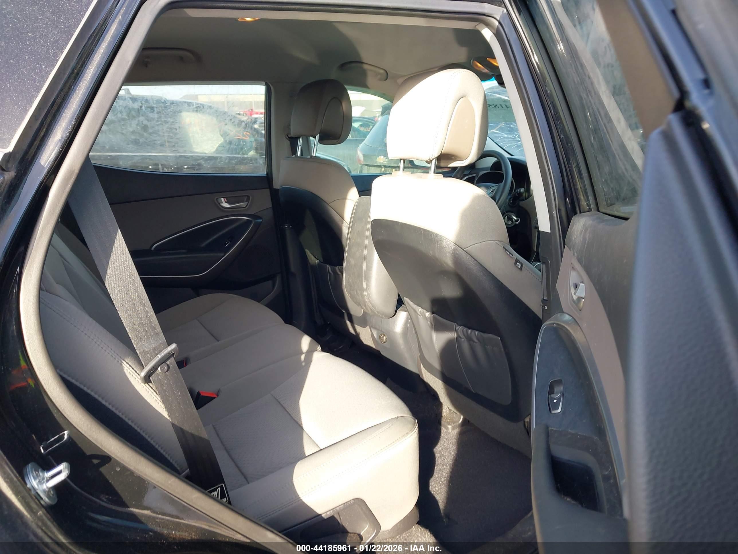 HYUNDAI SANTA image 8