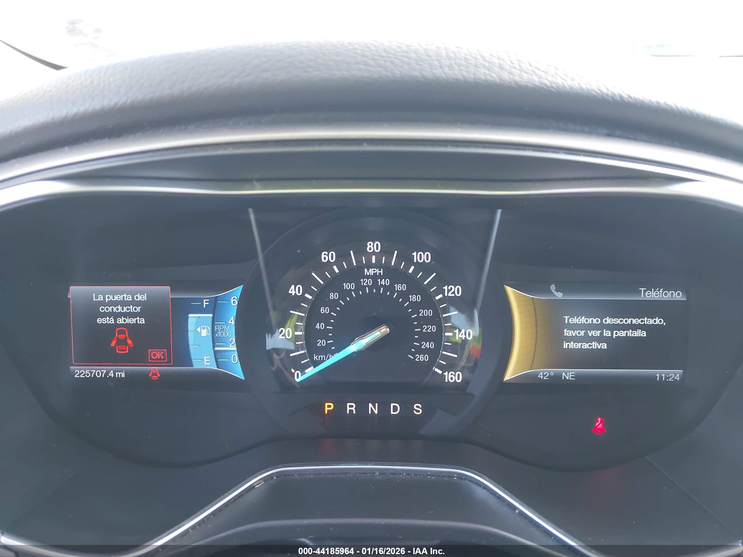 FORD FUSION image 7