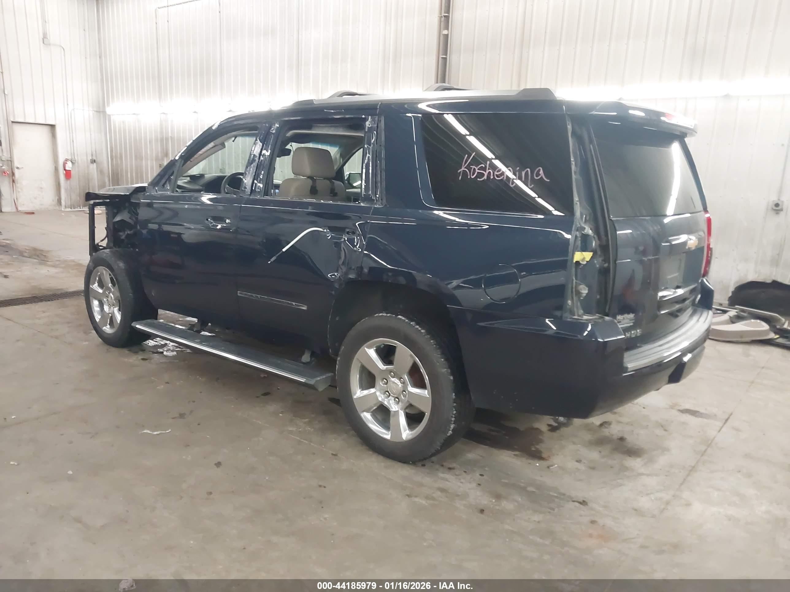 CHEVROLET TAHOE image 3