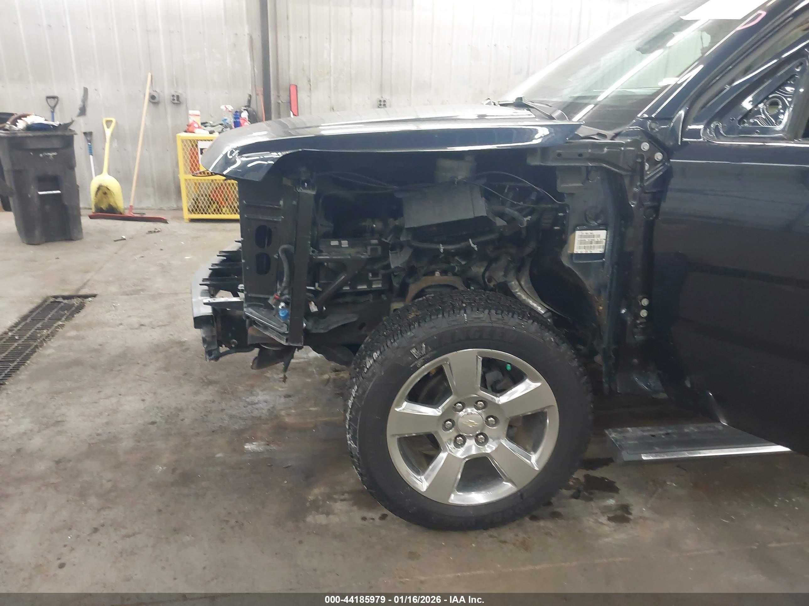 CHEVROLET TAHOE image 6