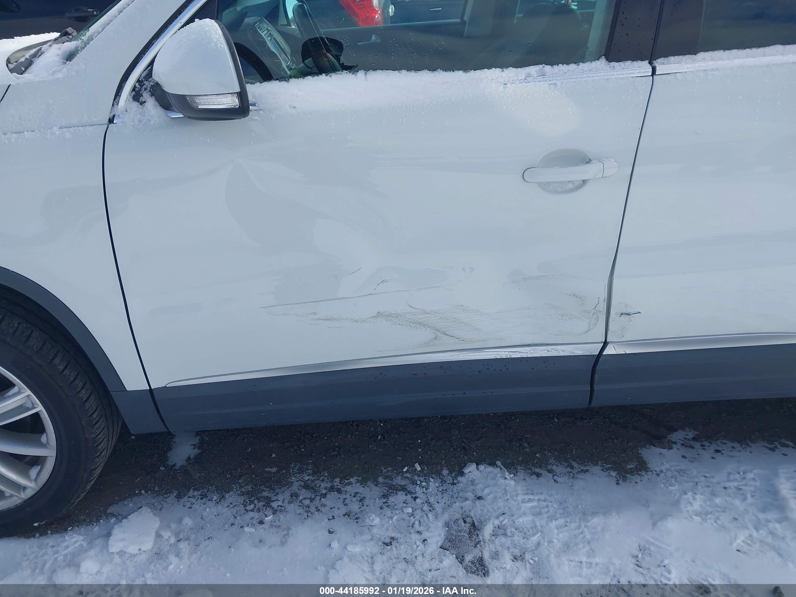 VOLKSWAGEN TIGUAN image 6