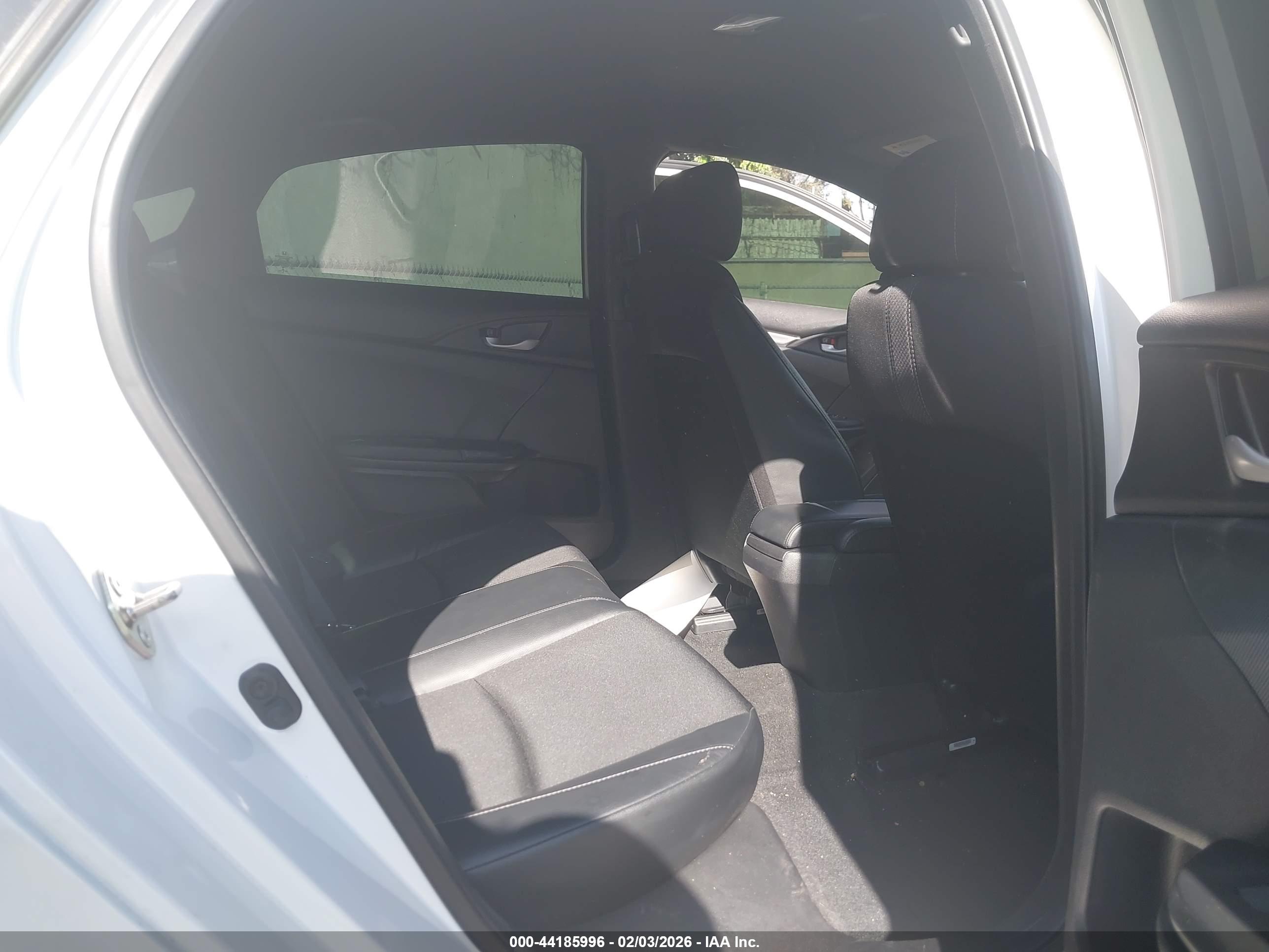 HONDA CIVIC image 8