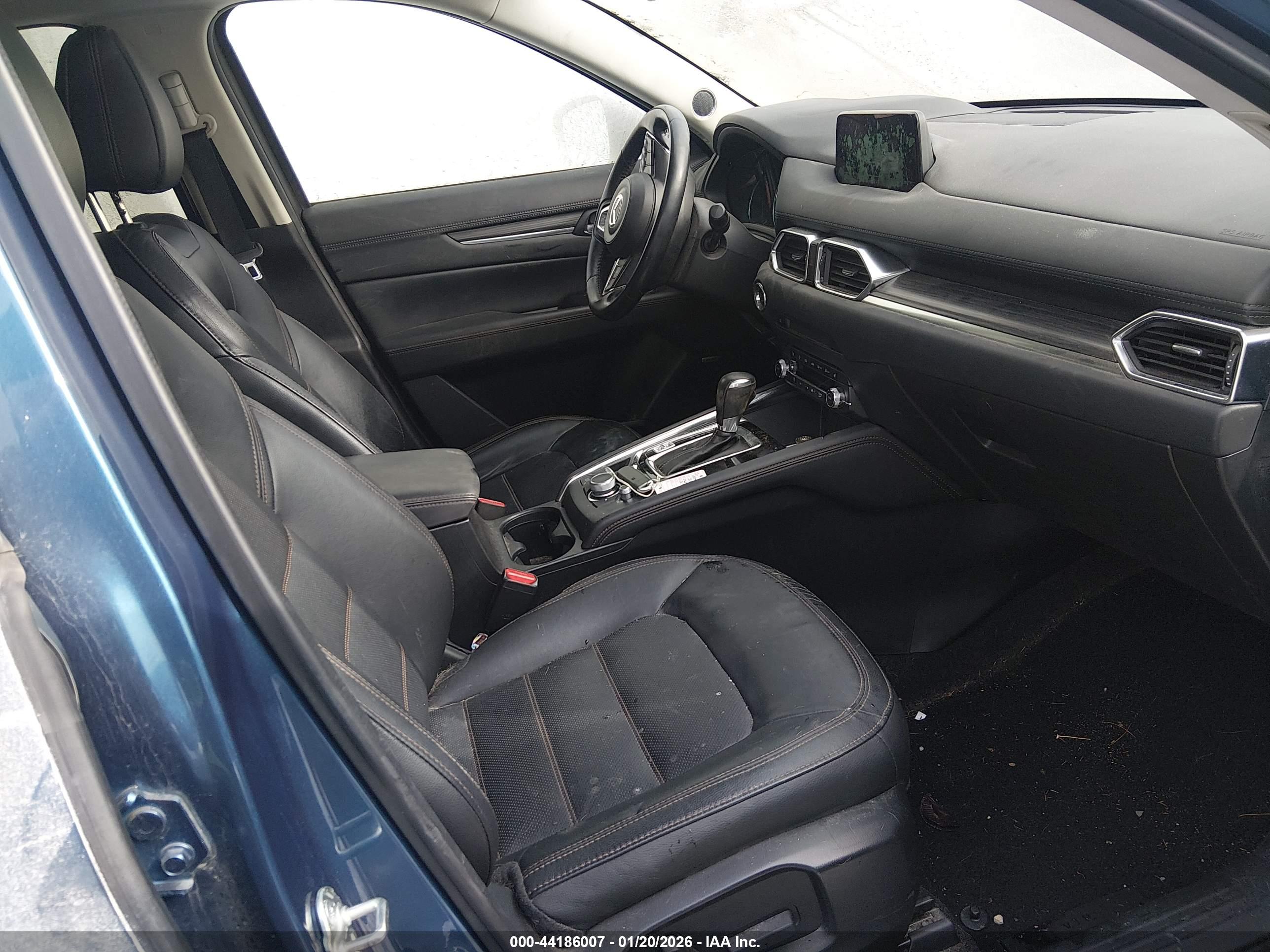 MAZDA CX-5 image 5