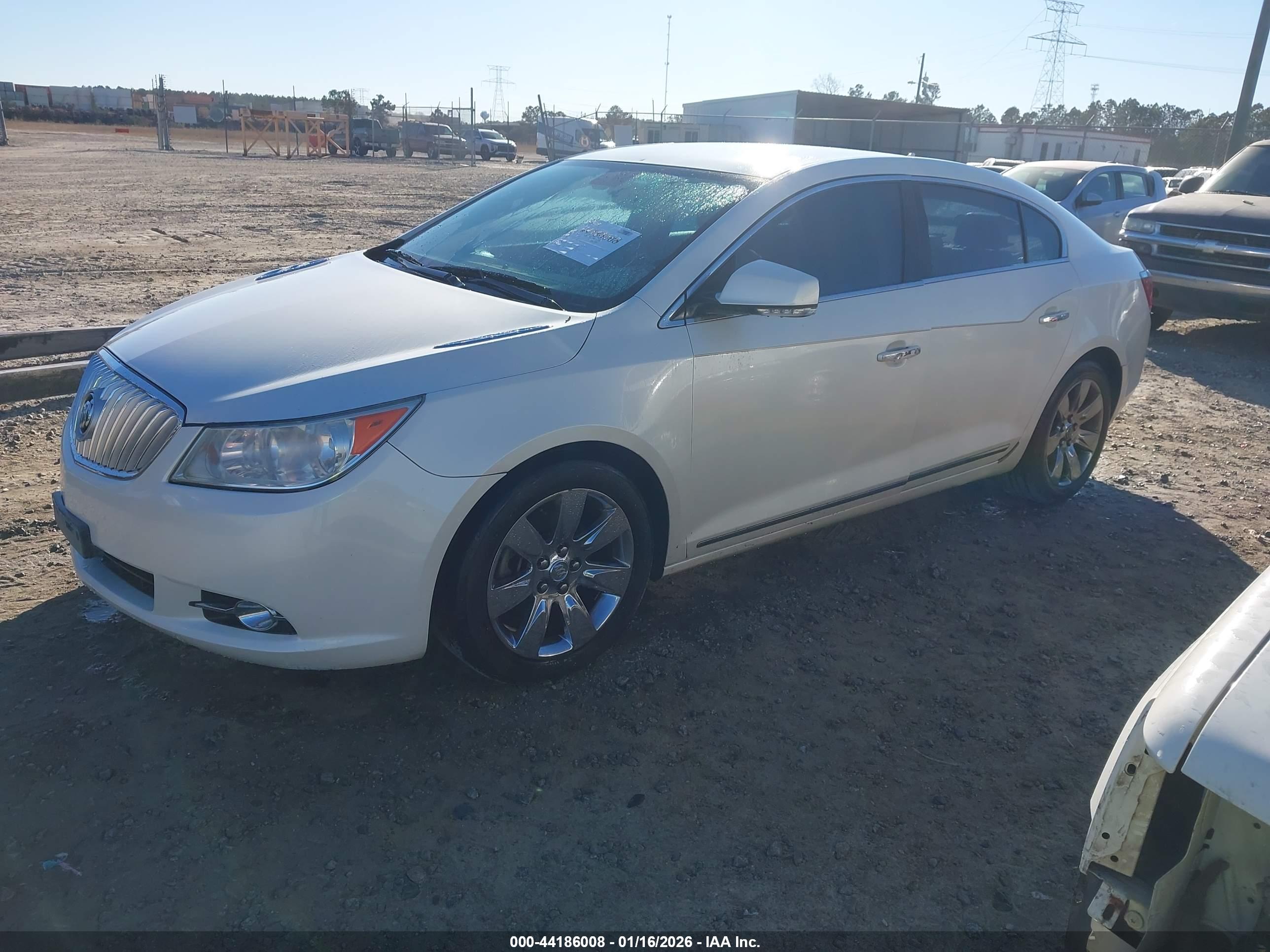 BUICK LACROSSE image 2