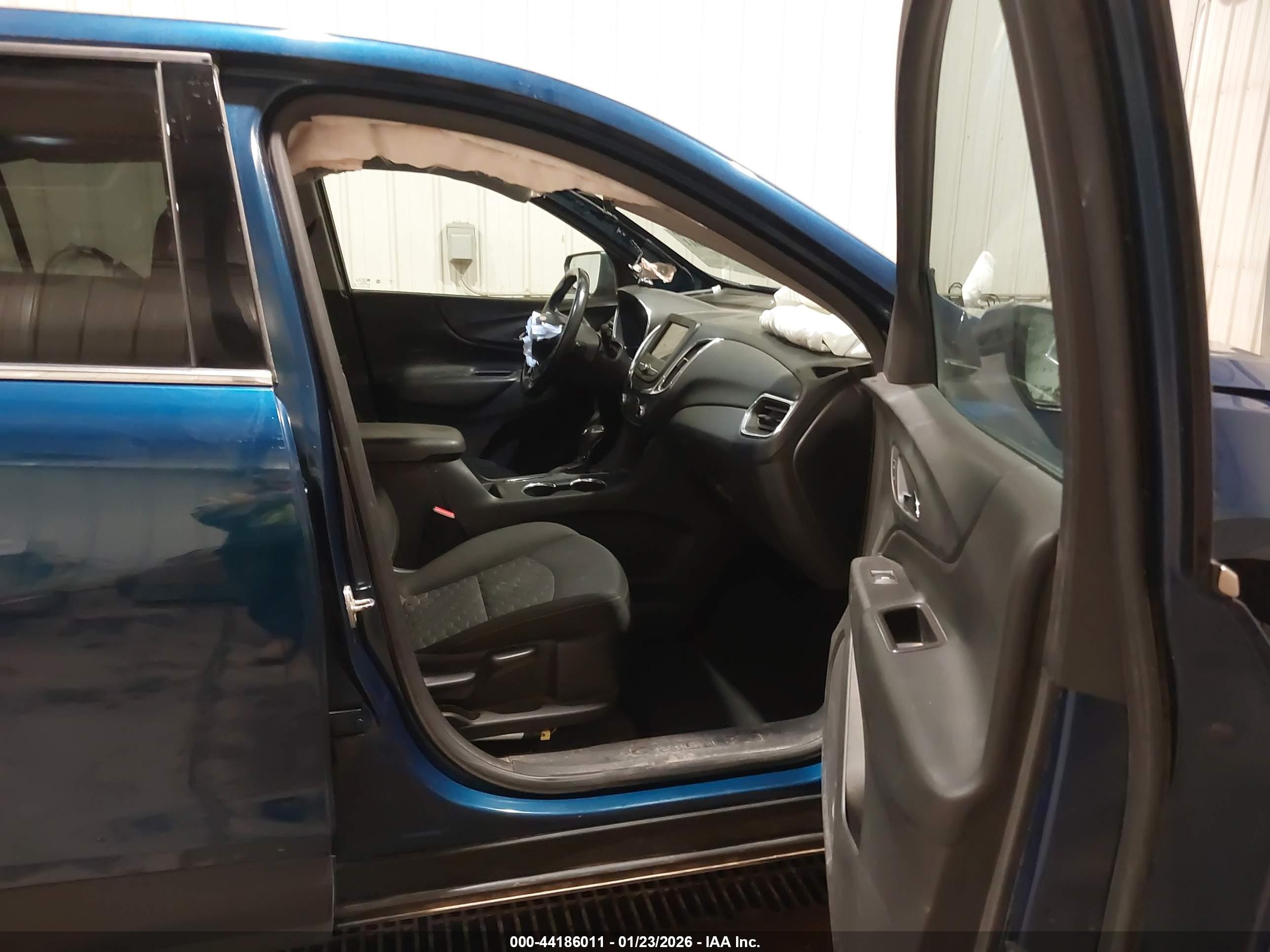 CHEVROLET EQUINOX image 5