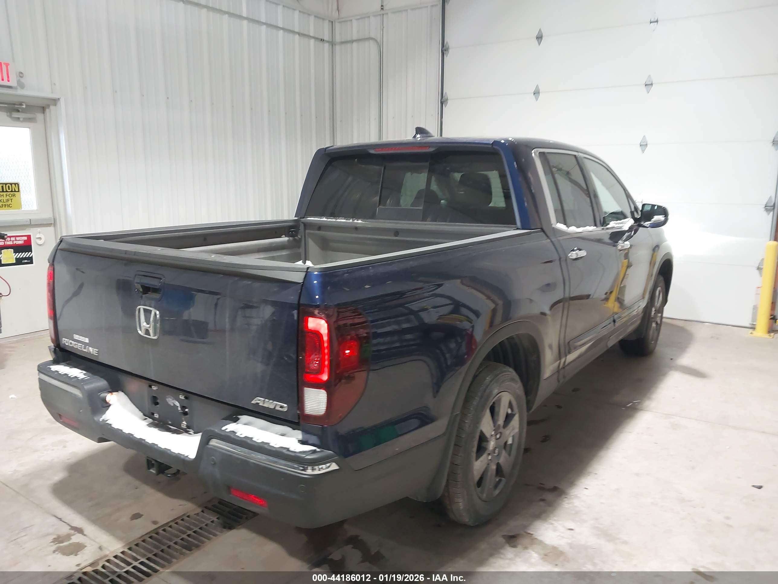 HONDA RIDGELINE image 4