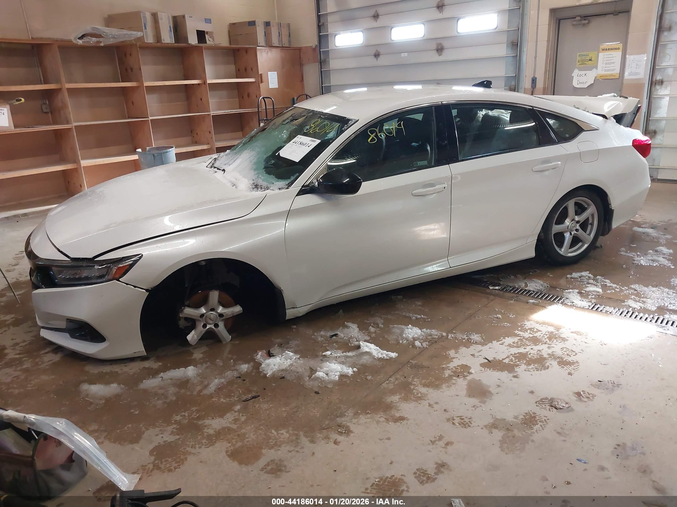HONDA ACCORD image 2