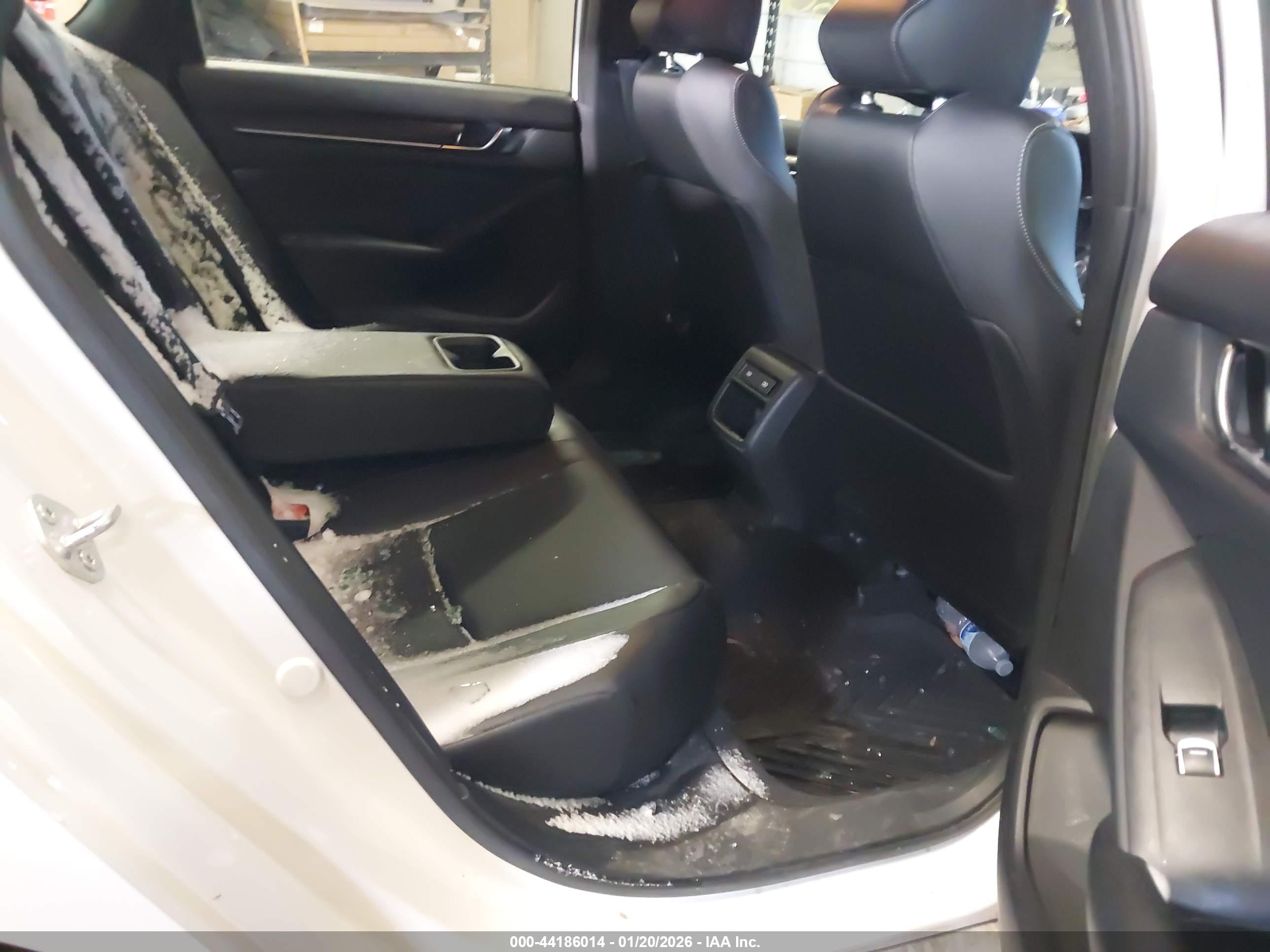 HONDA ACCORD image 8