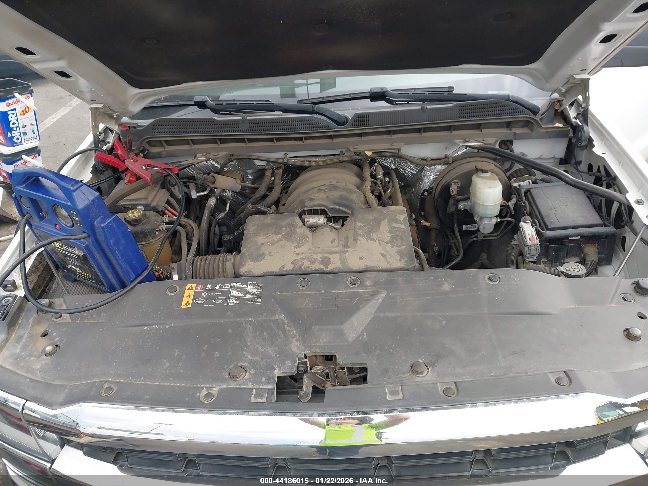 CHEVROLET SILVERADO image 10