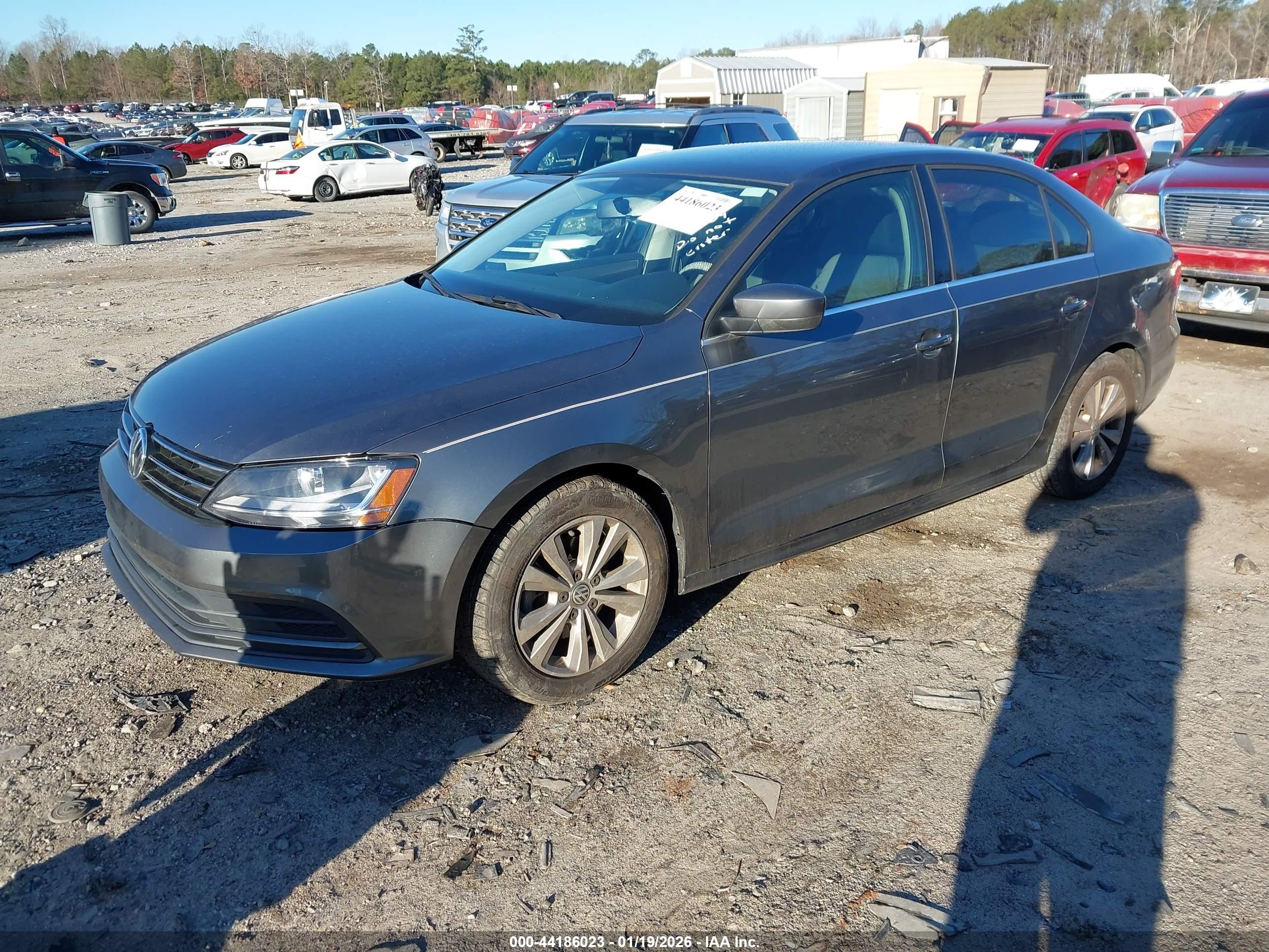 VOLKSWAGEN JETTA image 2