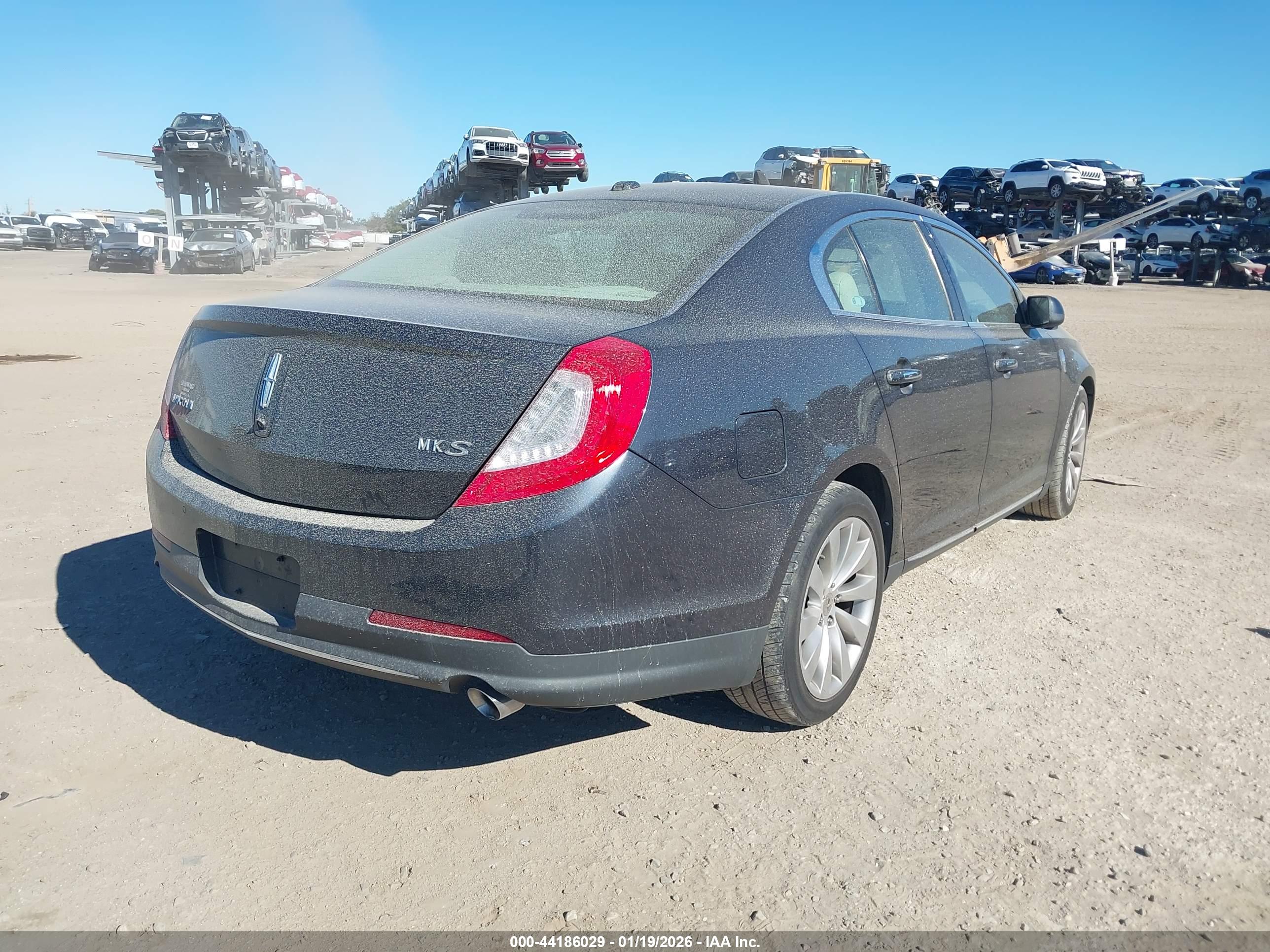 LINCOLN MKS image 4