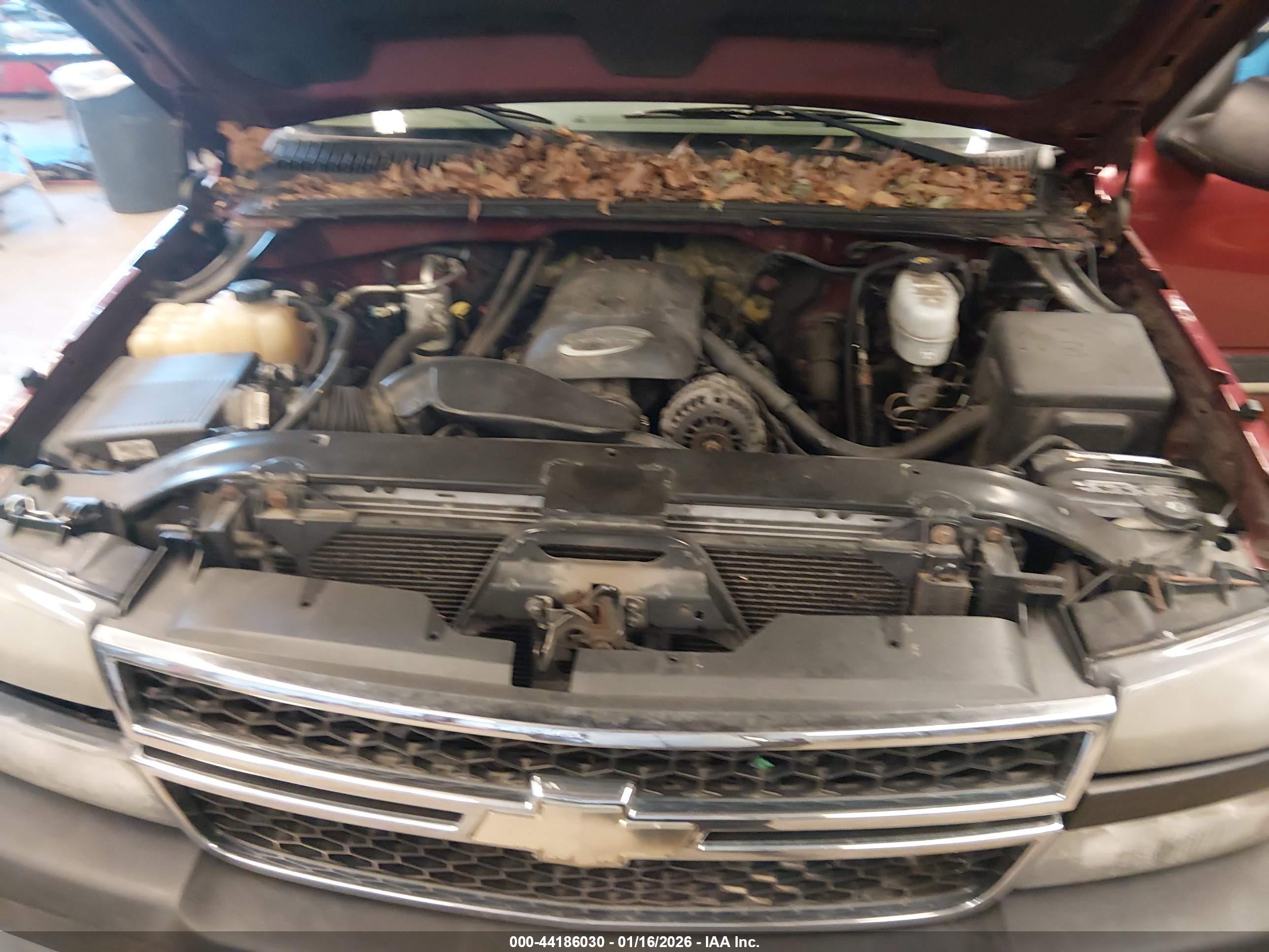 CHEVROLET SILVERADO image 10