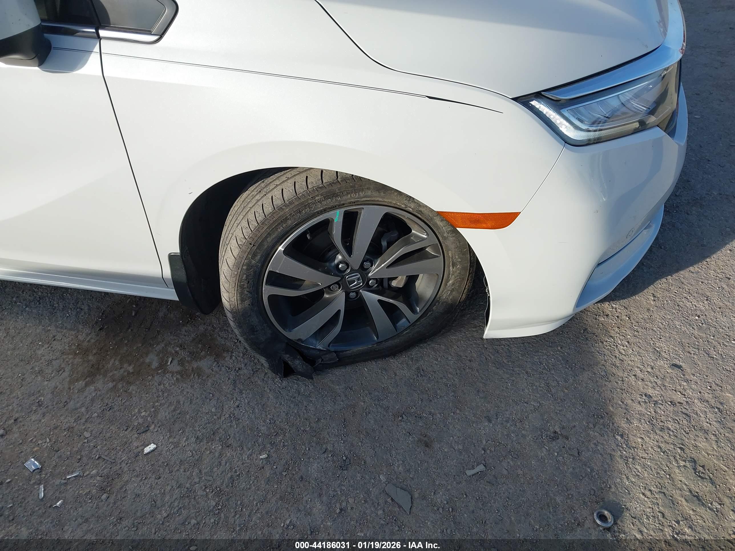 HONDA ODYSSEY image 6