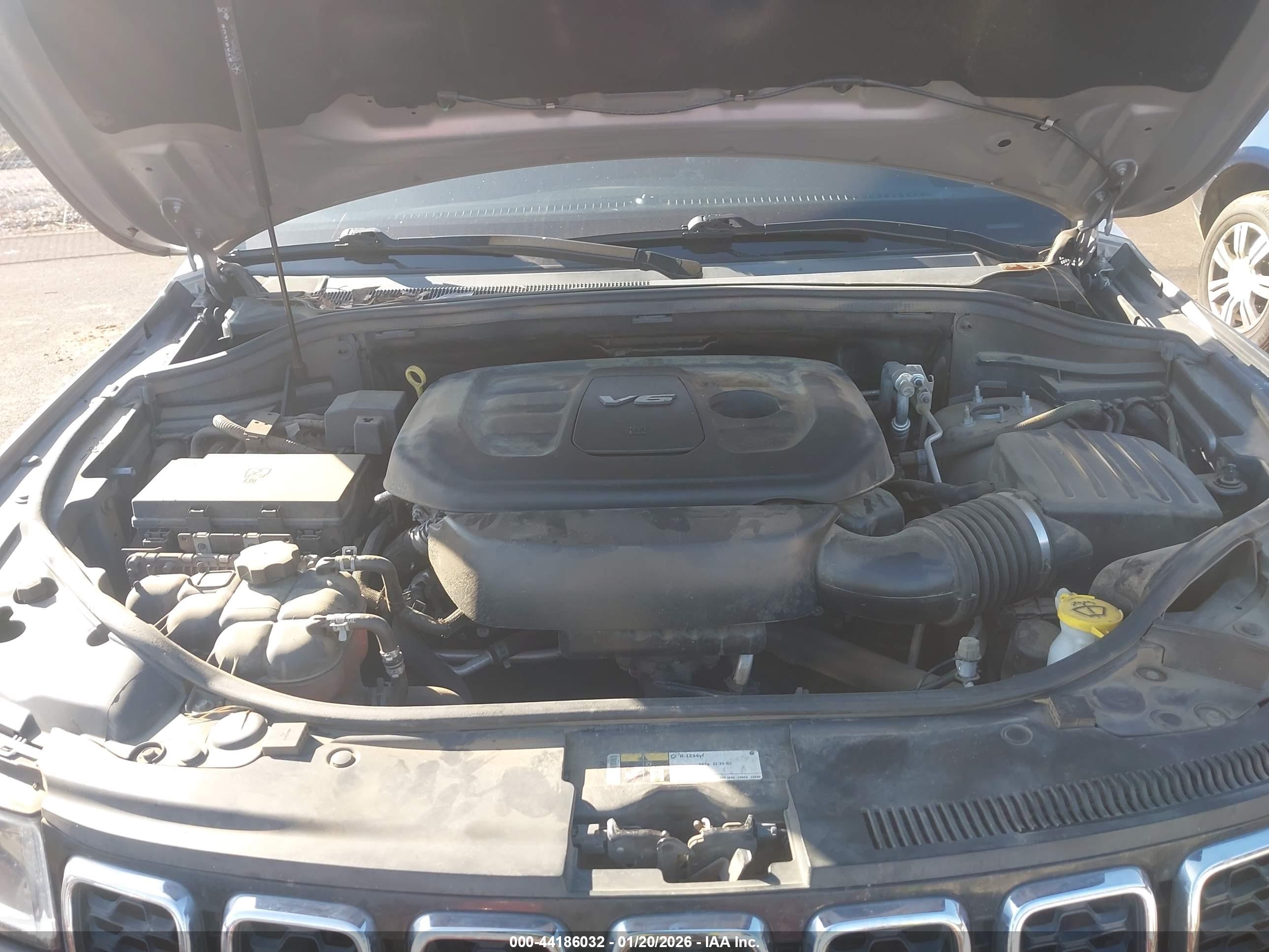 JEEP GRAND image 10