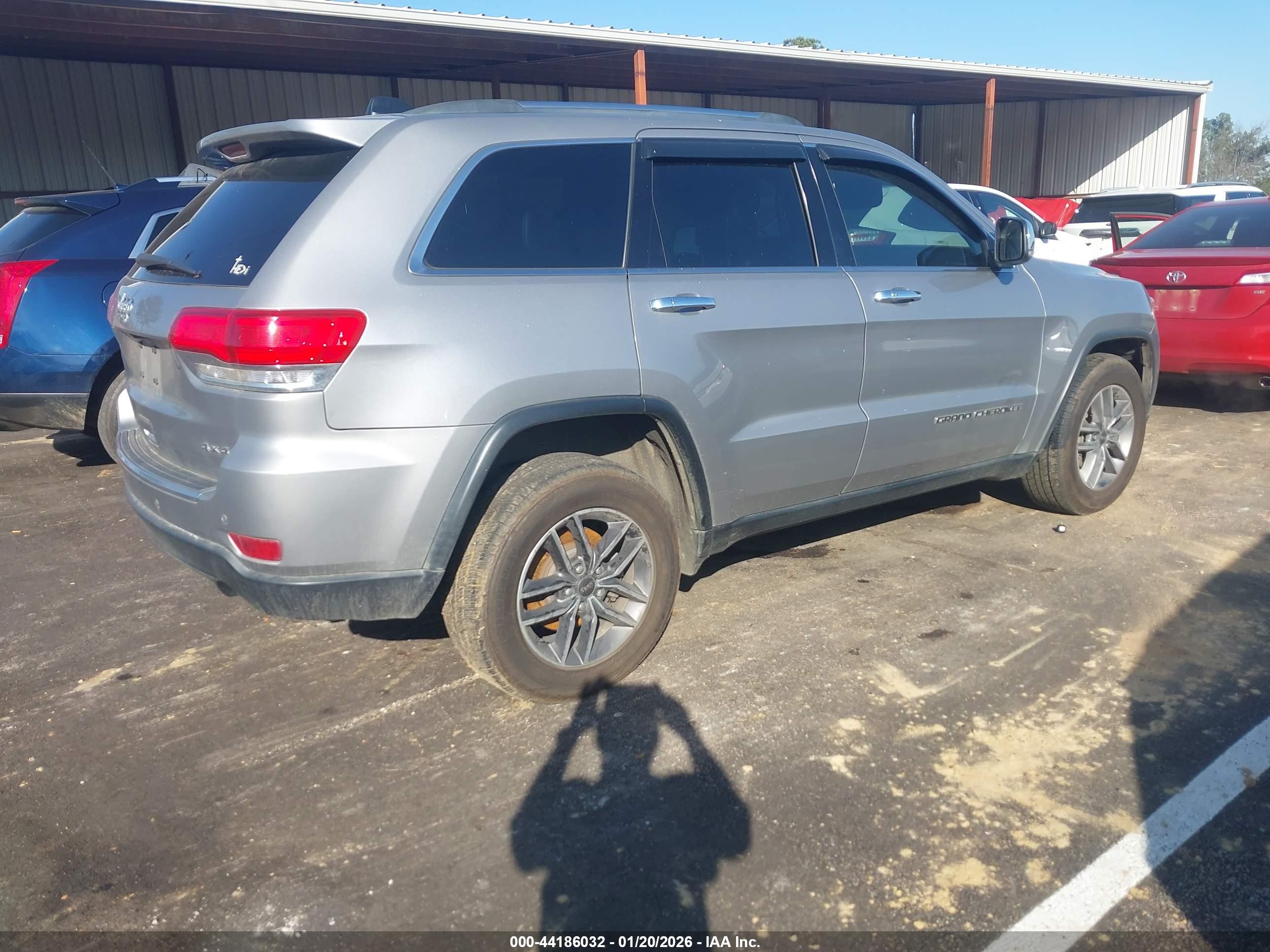 JEEP GRAND image 4