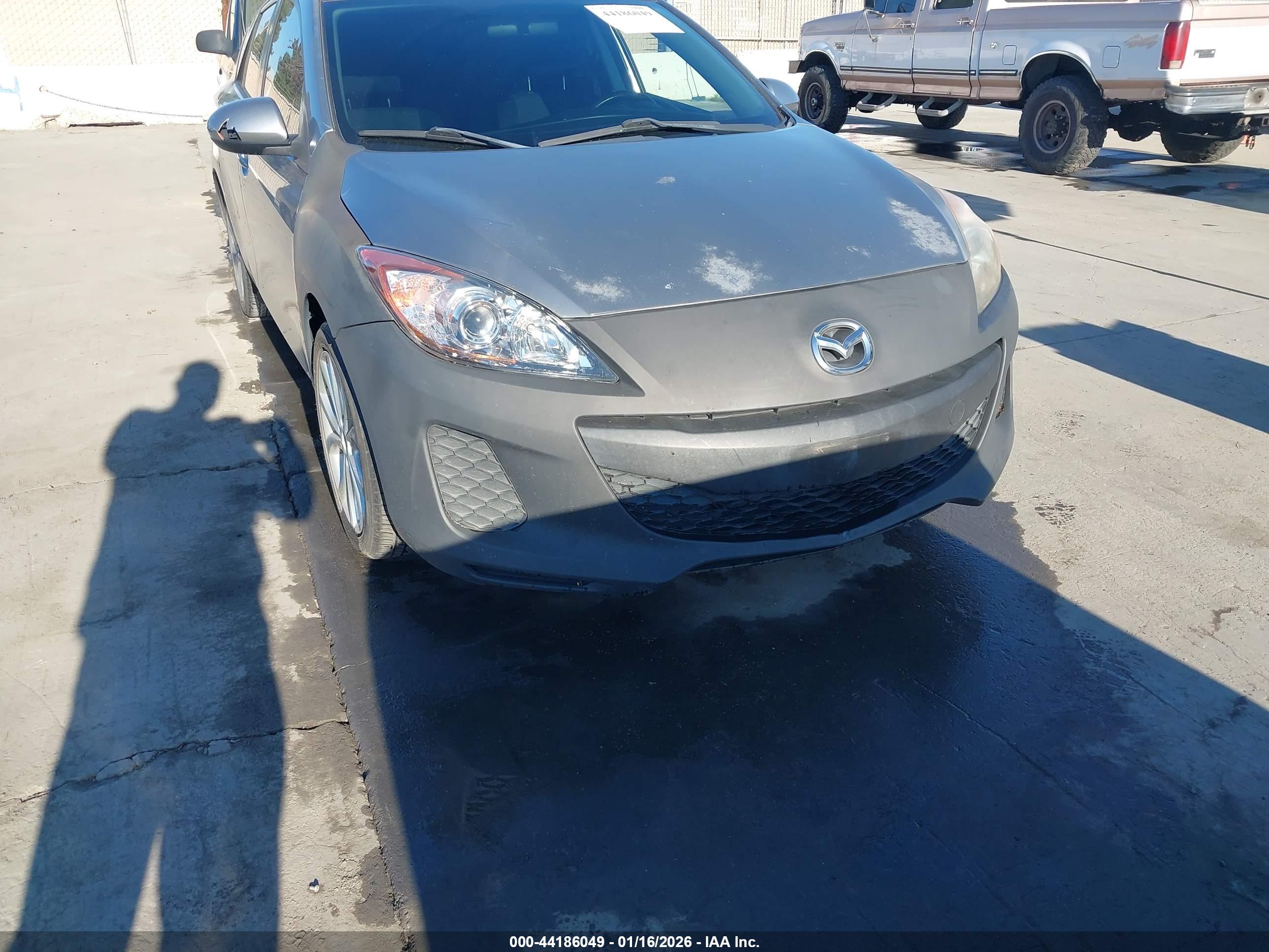 MAZDA MAZDA3 image 6