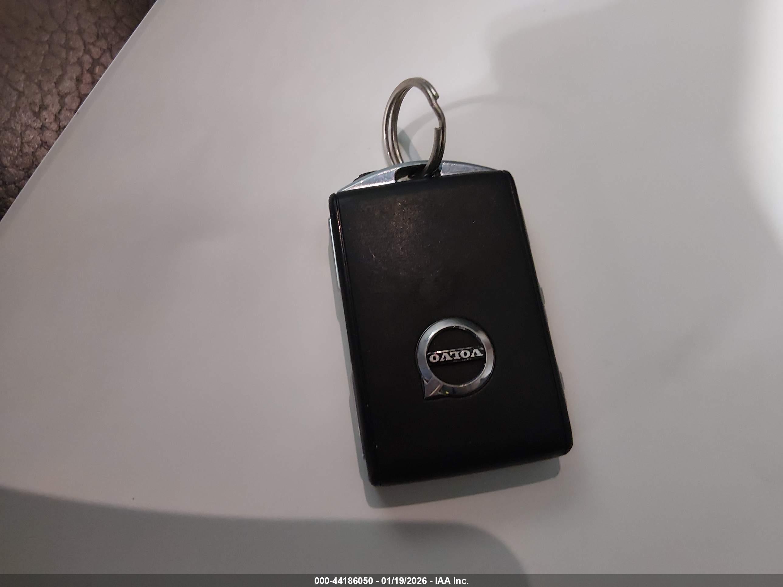 VOLVO XC90 image 11