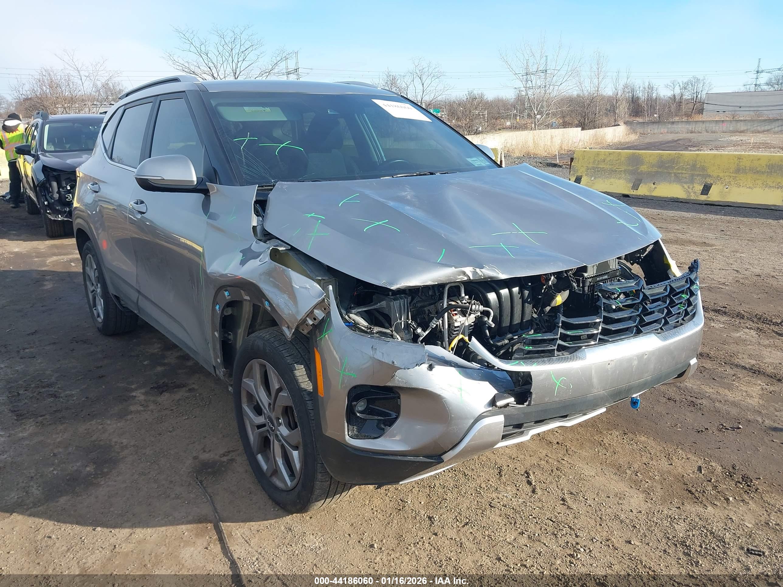 KIA SELTOS image 6